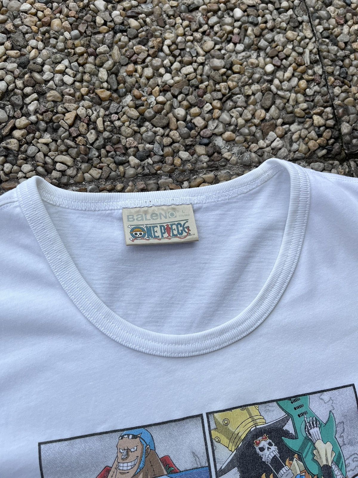 Japanese Brand × One Piece × Vintage Vintage 2000s One Piece Luffy's Pirates Anime Tee Size US M / EU 48-50 / 2 - 6 Thumbnail
