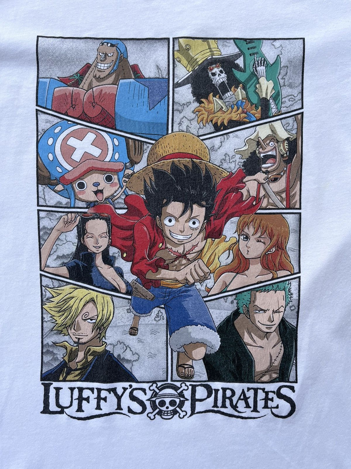 Japanese Brand × One Piece × Vintage Vintage 2000s One Piece Luffy's Pirates Anime Tee Size US M / EU 48-50 / 2 - 3 Thumbnail
