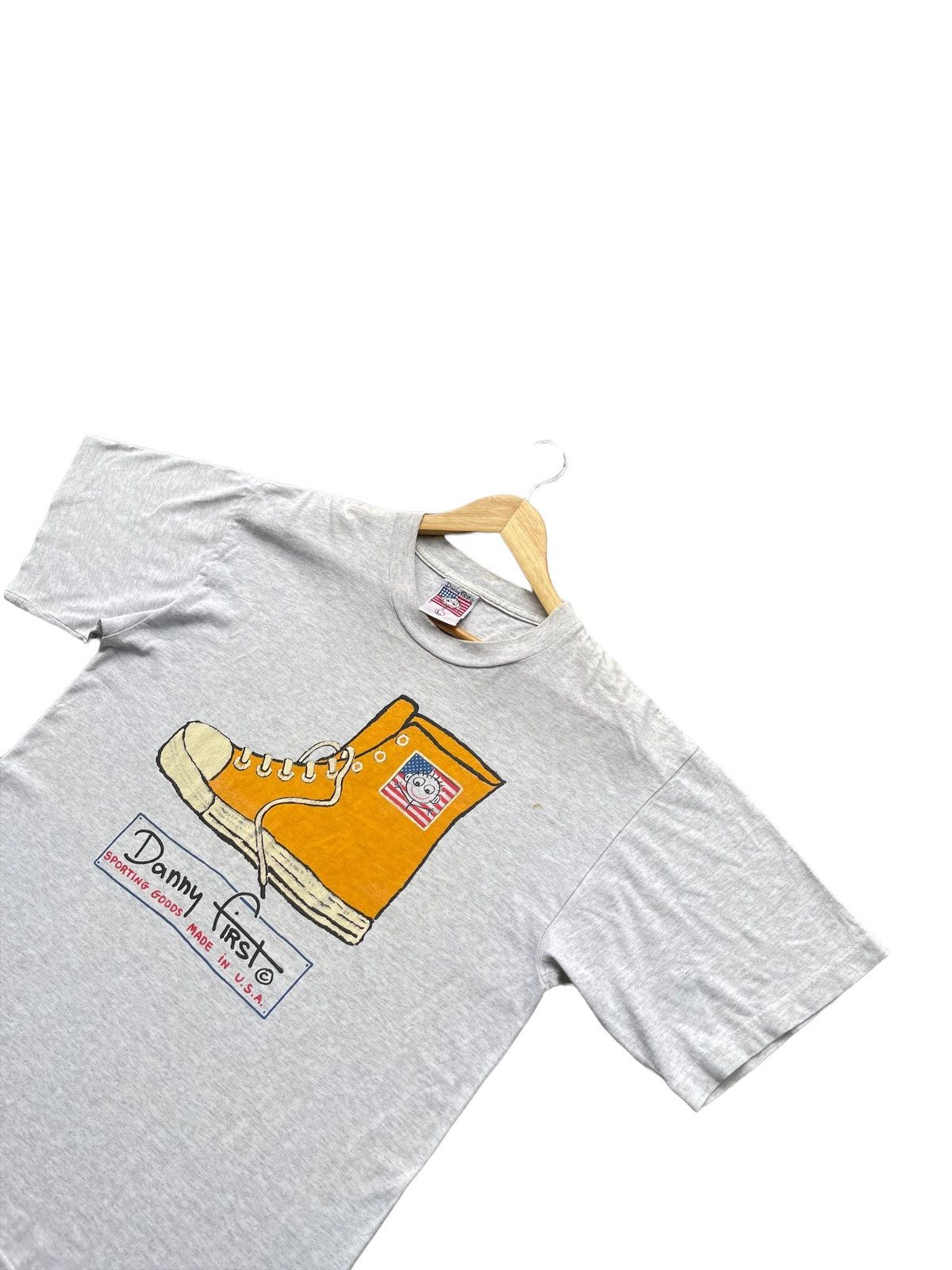 Vintage Vintage Danny First Tshirt Size US L / EU 52-54 / 3 - 4 Thumbnail