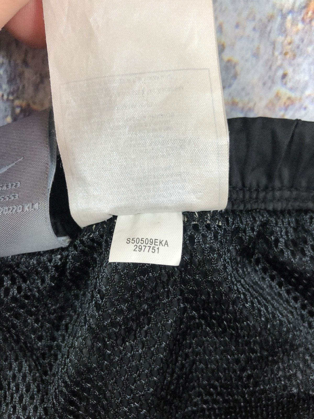 Nike × Vintage Nike vintage nylon pants Size US 34 / EU 50 - 9 Thumbnail