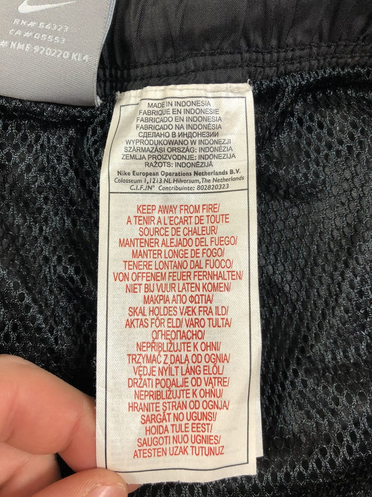 Nike × Vintage Nike vintage nylon pants Size US 34 / EU 50 - 6 Thumbnail