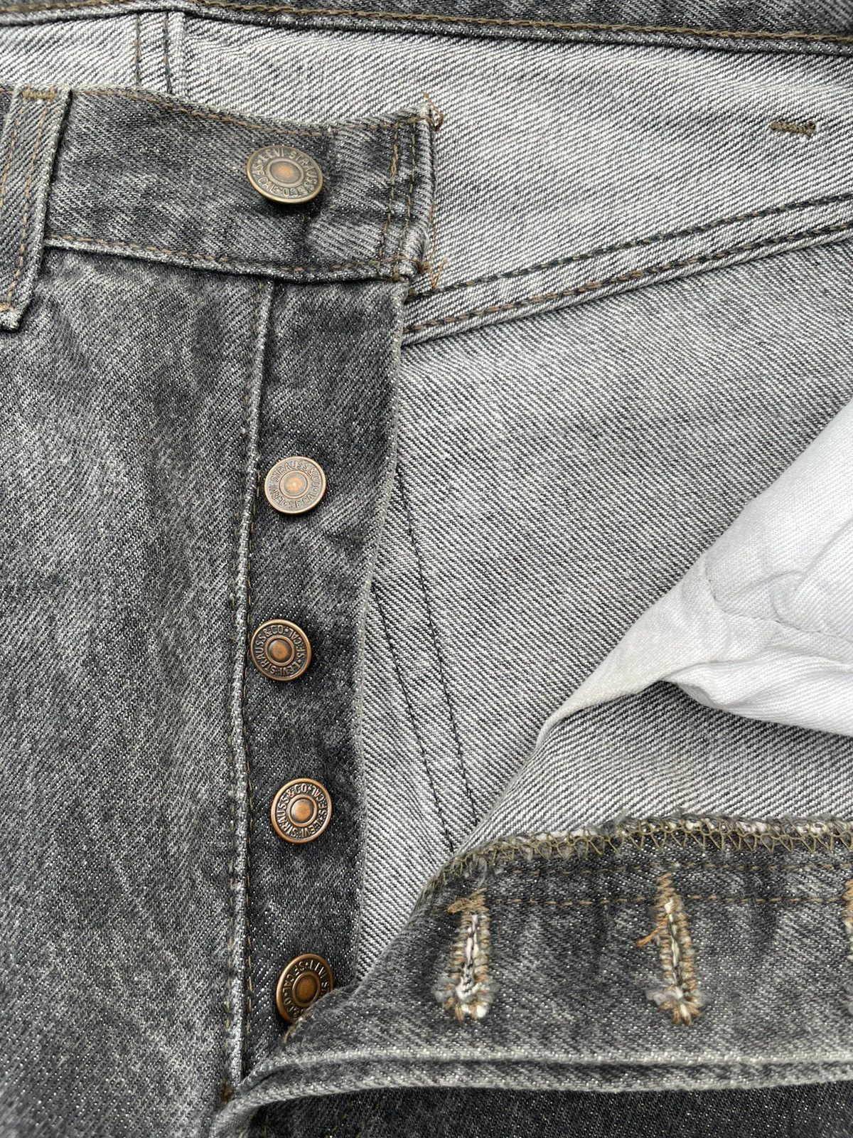 Le Grande Bleu (L.G.B.) Vintage Levi’s 501 e 1989 Usa Black Denim Size US 32 / EU 48 - 17 Thumbnail