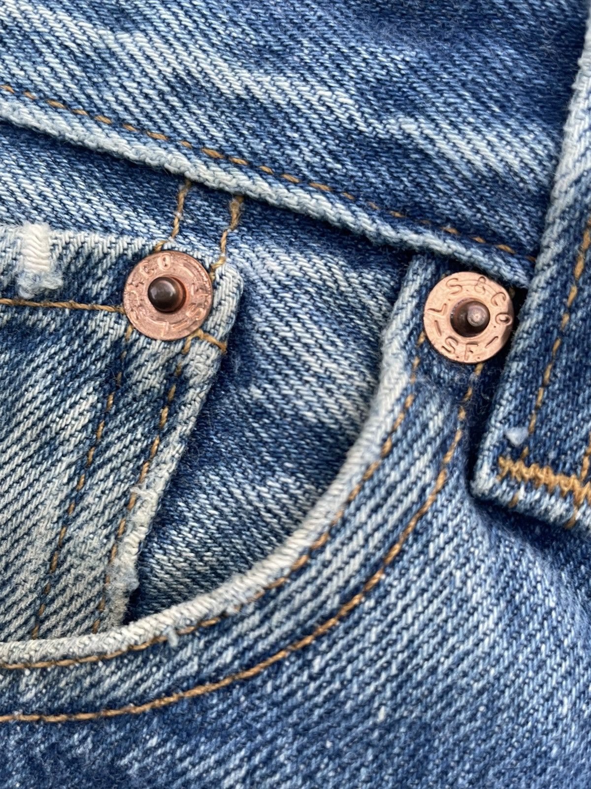 Levi's Vintage Levis 501XX Usa 1996 Aging Wash Denim Size US 32 / EU 48 - 18 Thumbnail