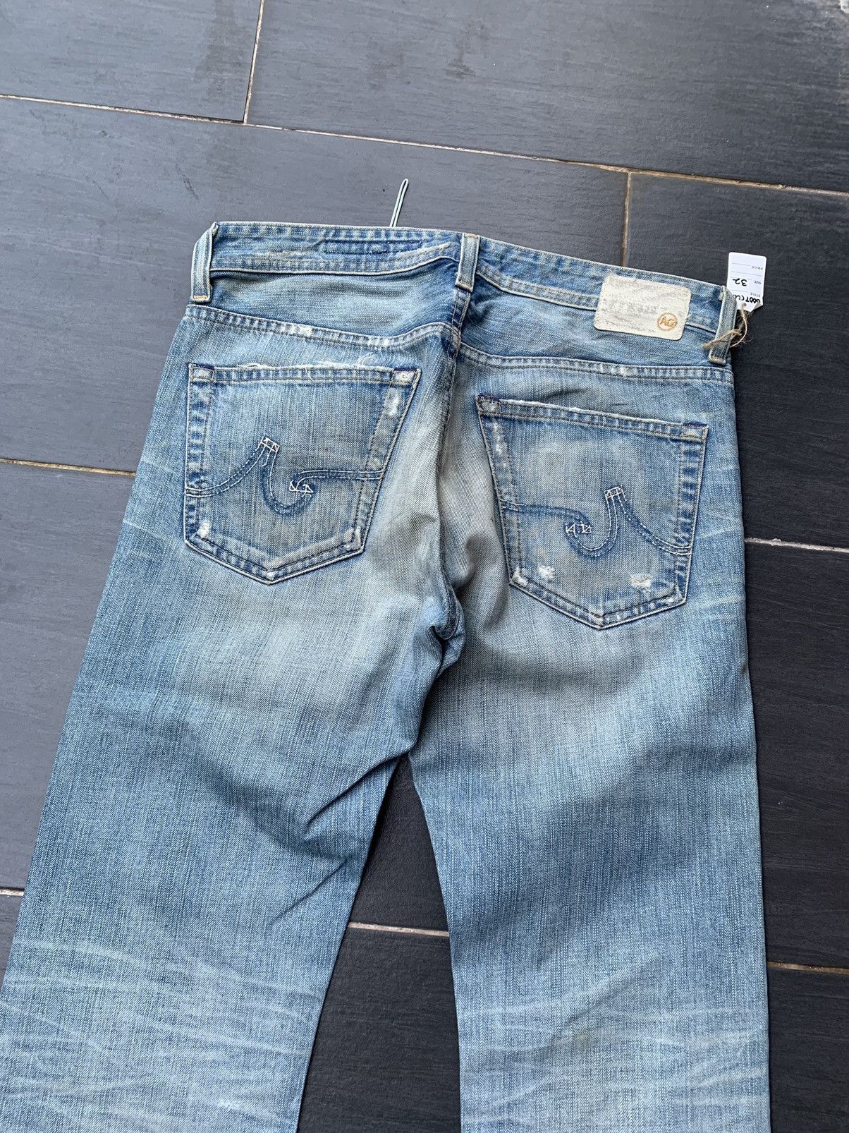 AG Adriano Goldschmied Vintage Bootcut Adriano GoldSchmied Distressed Denim Size US 33 - 11 Thumbnail