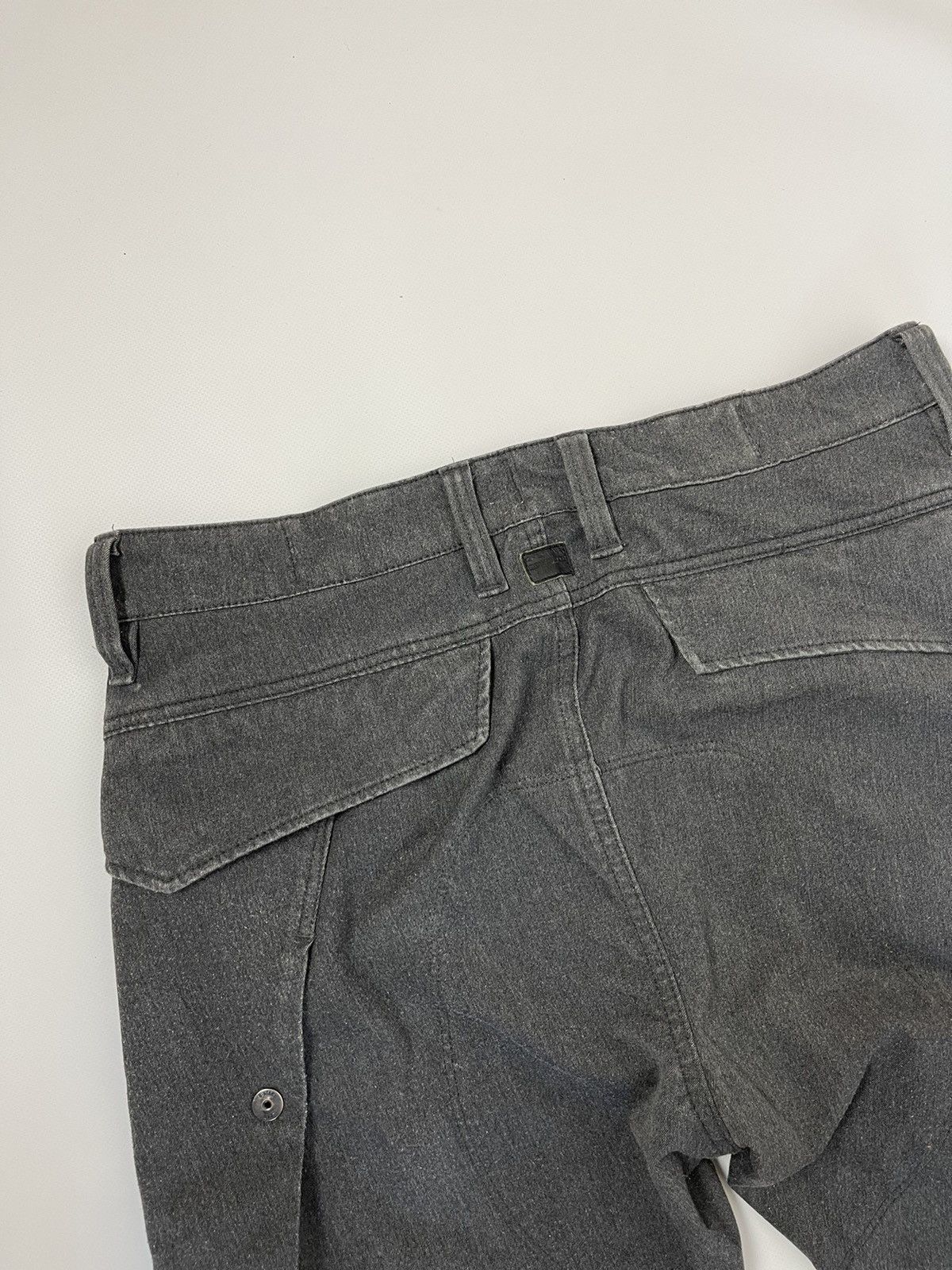 G-Star G-Star citishield 3d cargo slim tapered cuffed pants utility Size US 34 / EU 50 - 16 Thumbnail