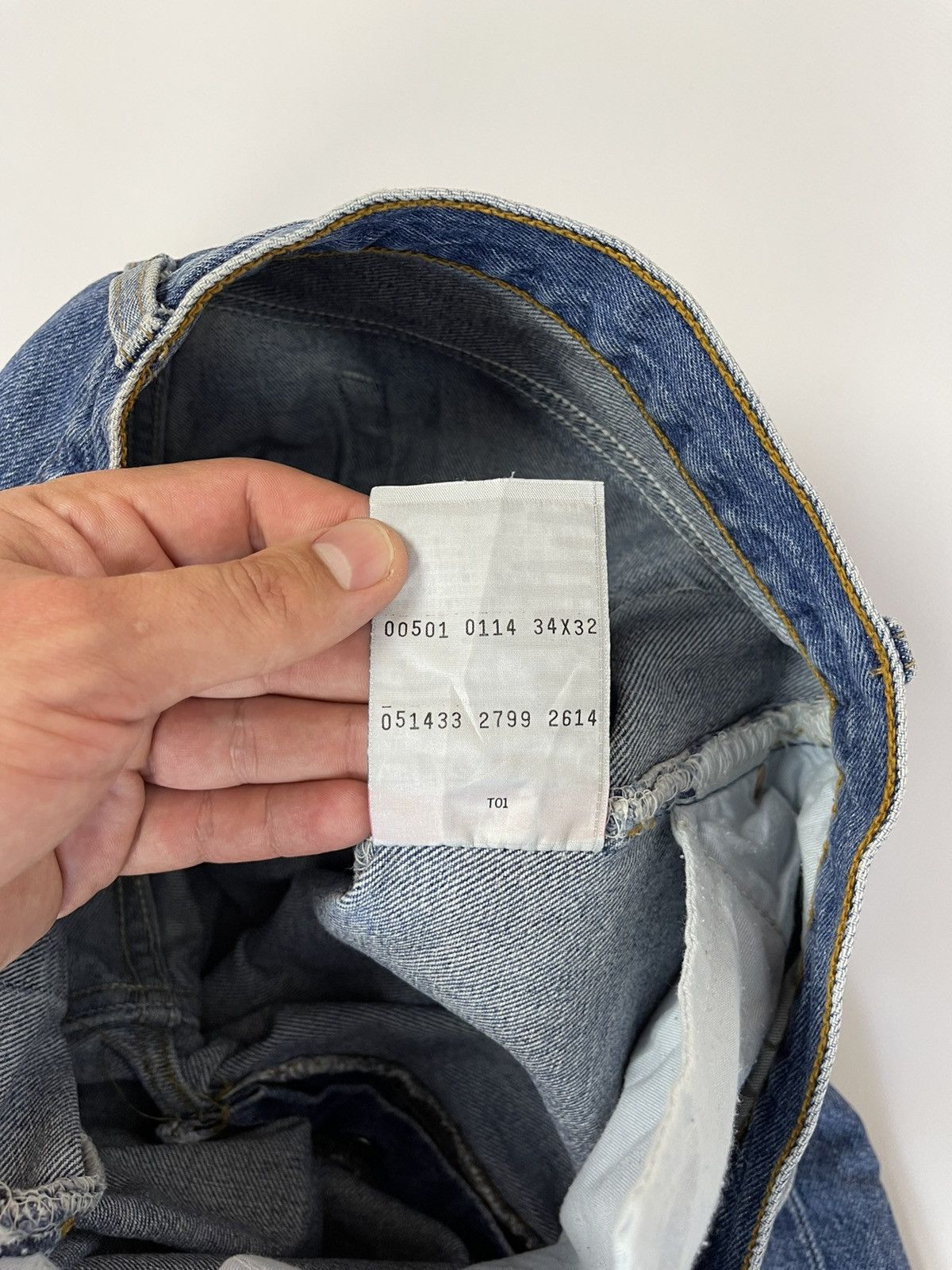 Levi's Levi’s 501 vintage 90s blue classic denim jeans pants Size US 34 / EU 50 - 14 Thumbnail