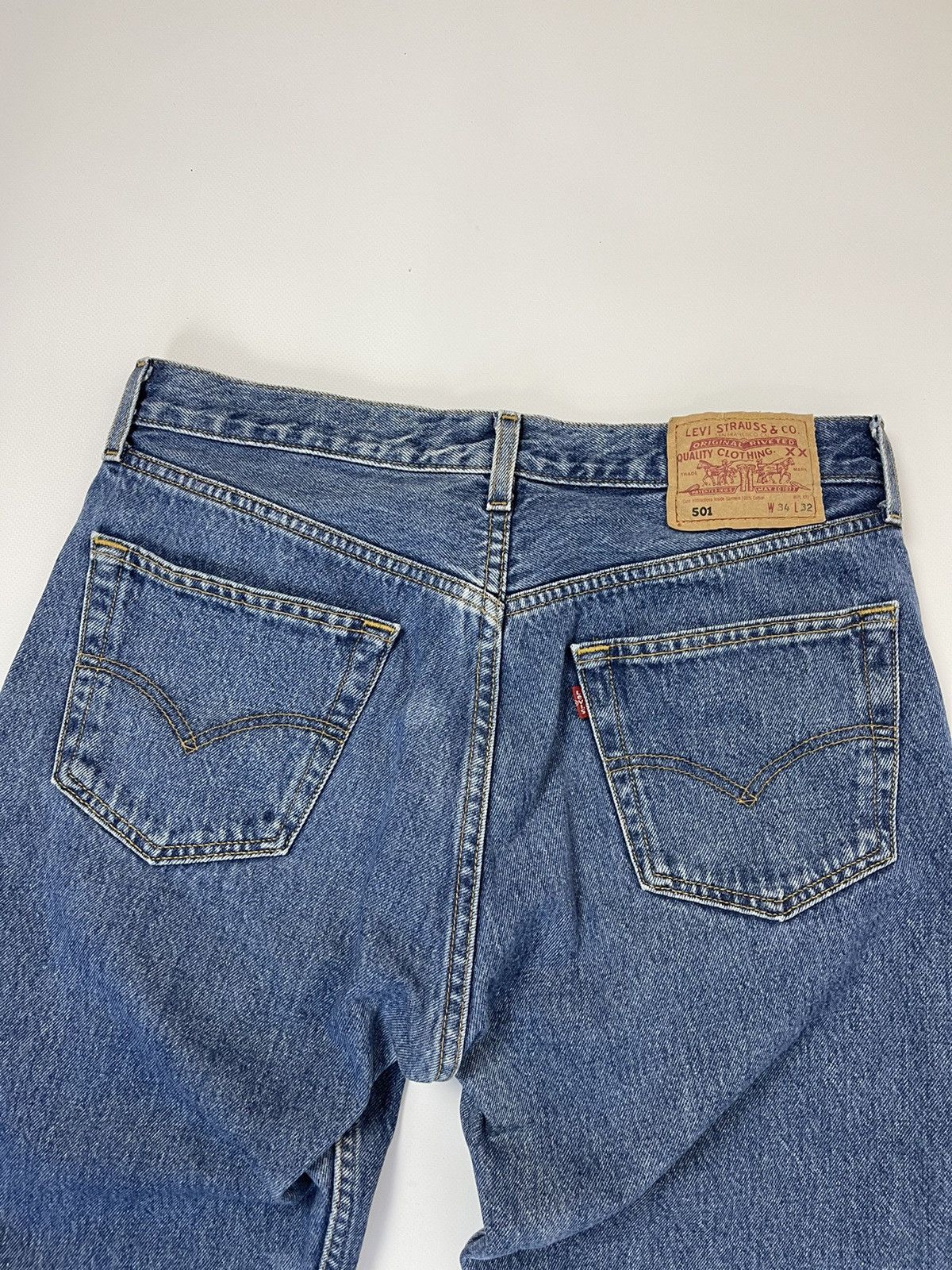 Levi's Levi’s 501 vintage 90s blue classic denim jeans pants Size US 34 / EU 50 - 4 Thumbnail