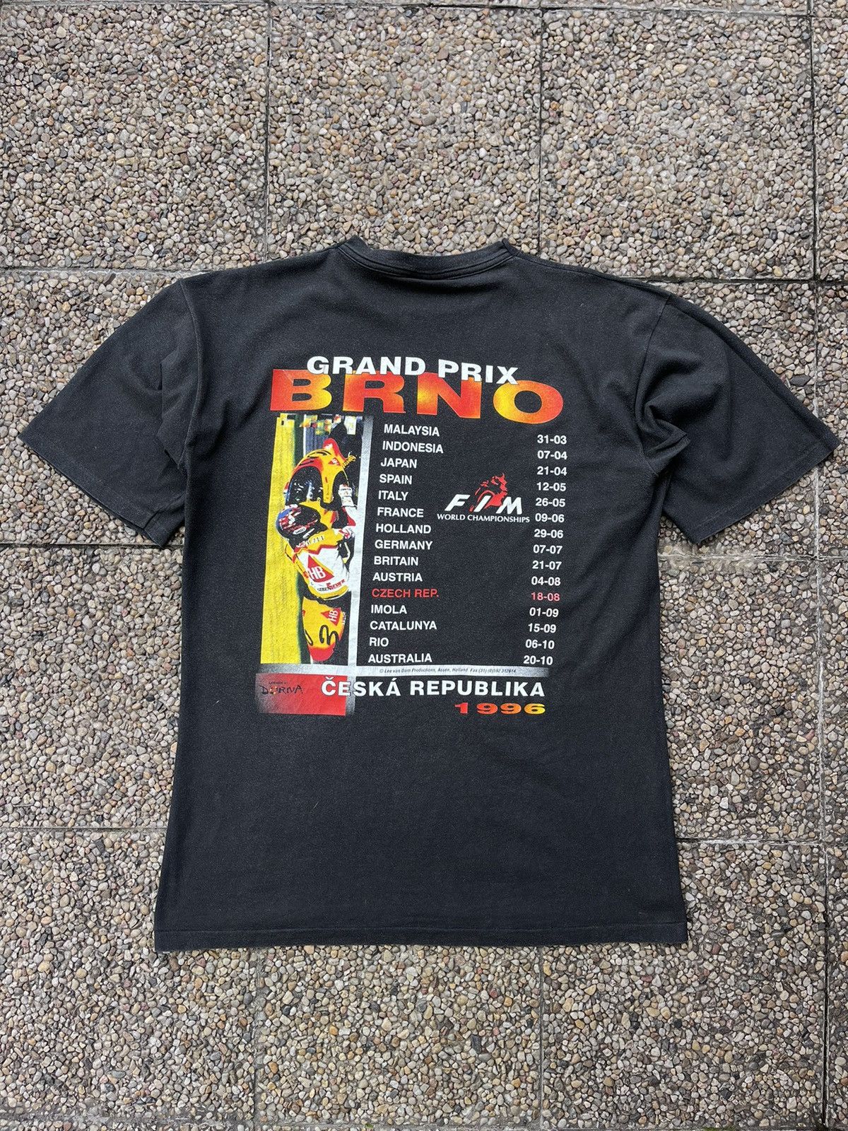 Formula 1 × Vintage Vintage Grand Prix 1996 Formula Uno Racing Tee Single Stitch Size US L / EU 52-54 / 3 - 8 Thumbnail