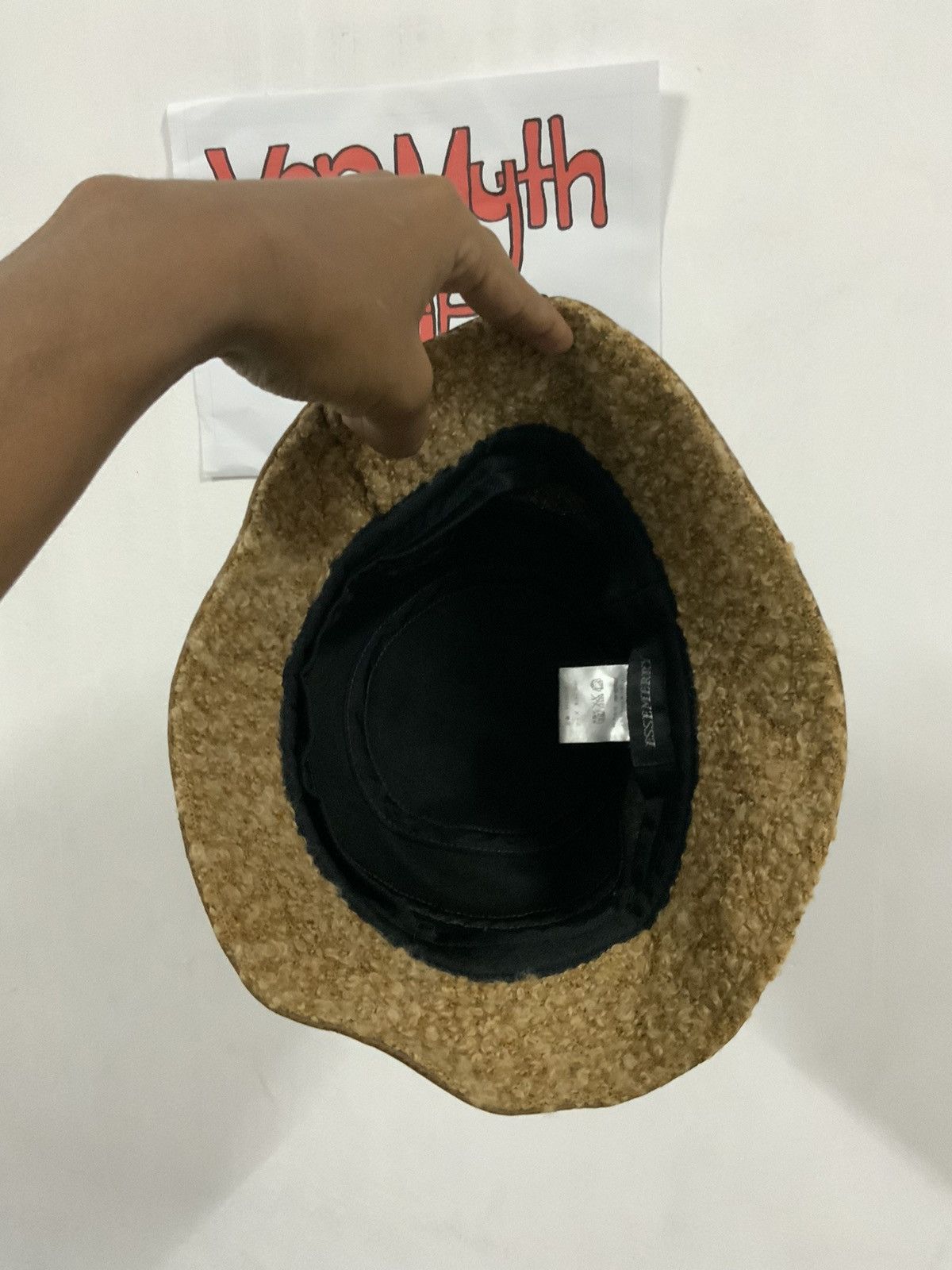 Japanese Brand Essemerry Japan Mohair Fur Leather Bucket Hat Size ONE SIZE - 8 Thumbnail