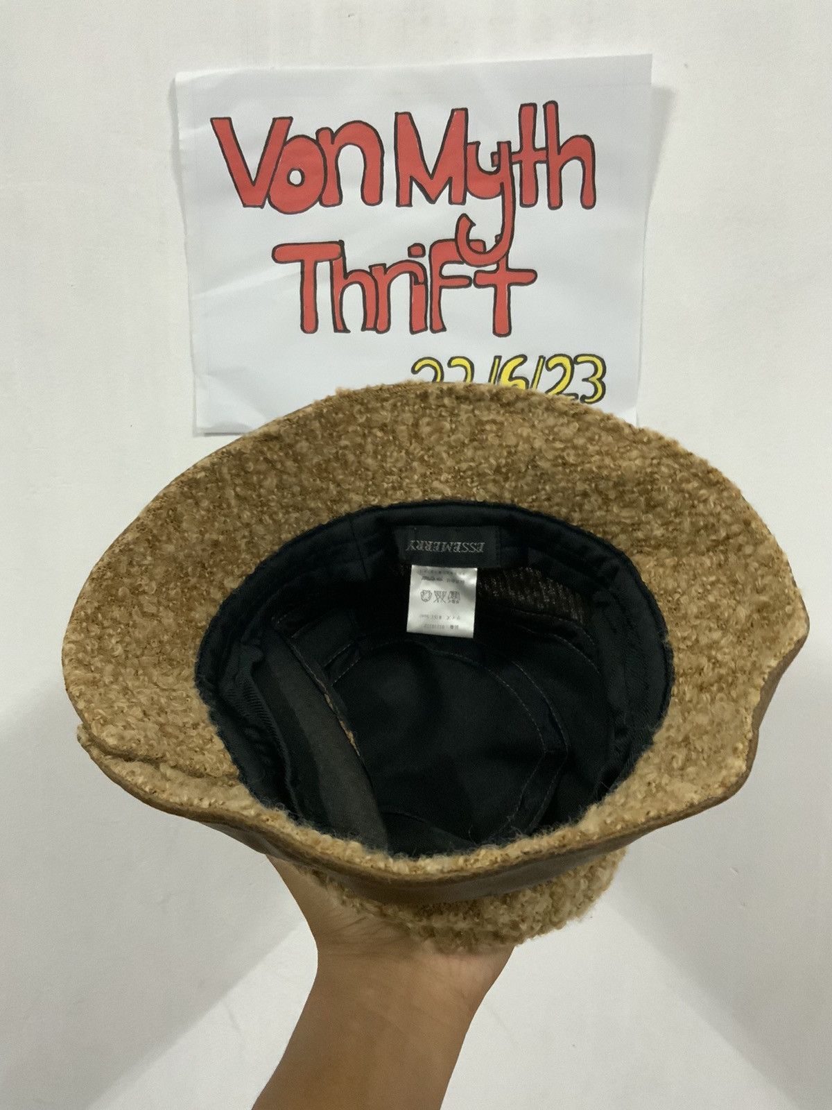 Japanese Brand Essemerry Japan Mohair Fur Leather Bucket Hat Size ONE SIZE - 9 Thumbnail