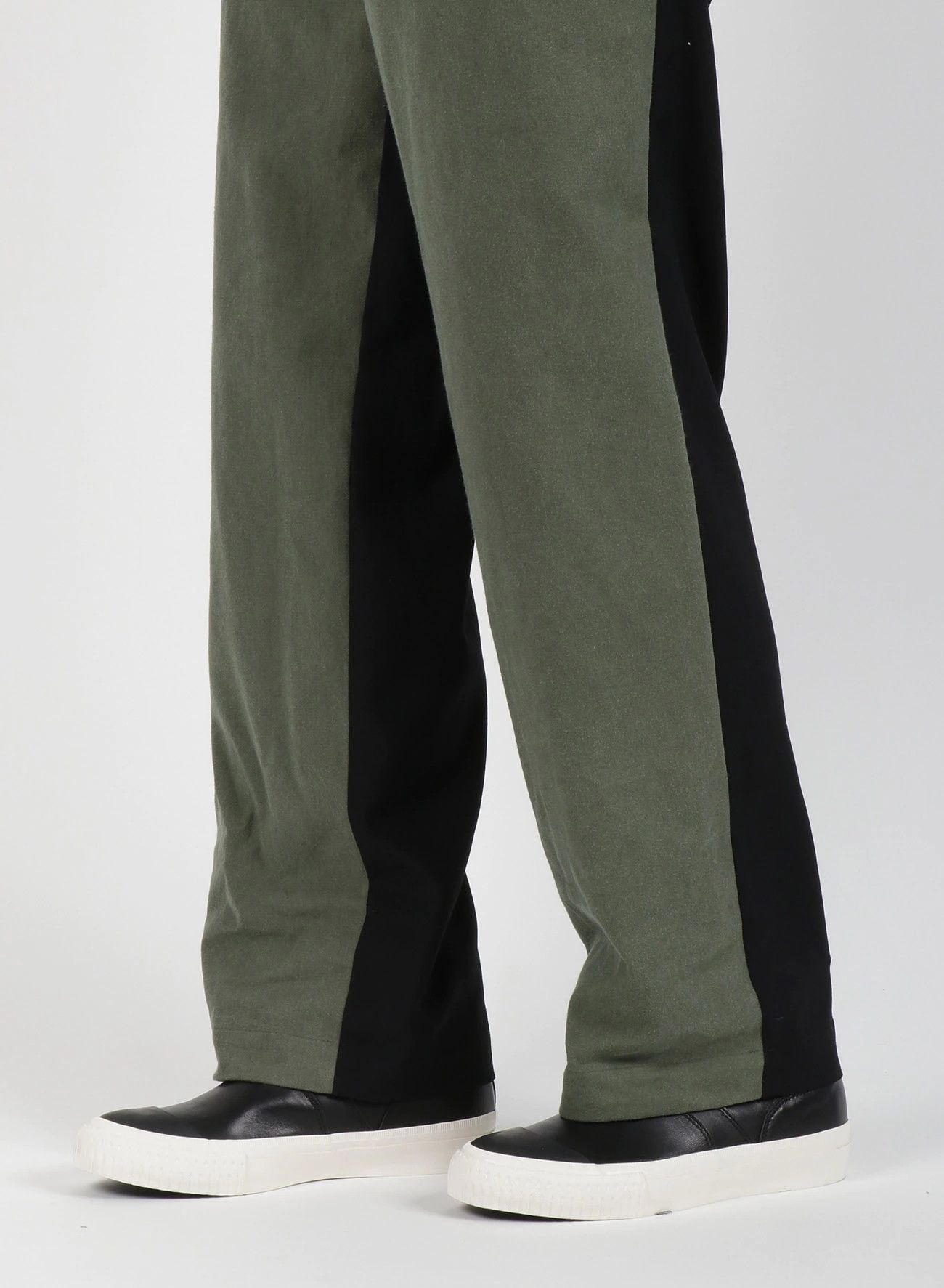Yohji Yamamoto YY Regulation GABARDINE R-WAIST SHIFTED PANT Size US 30 / EU 46 - 9 Thumbnail