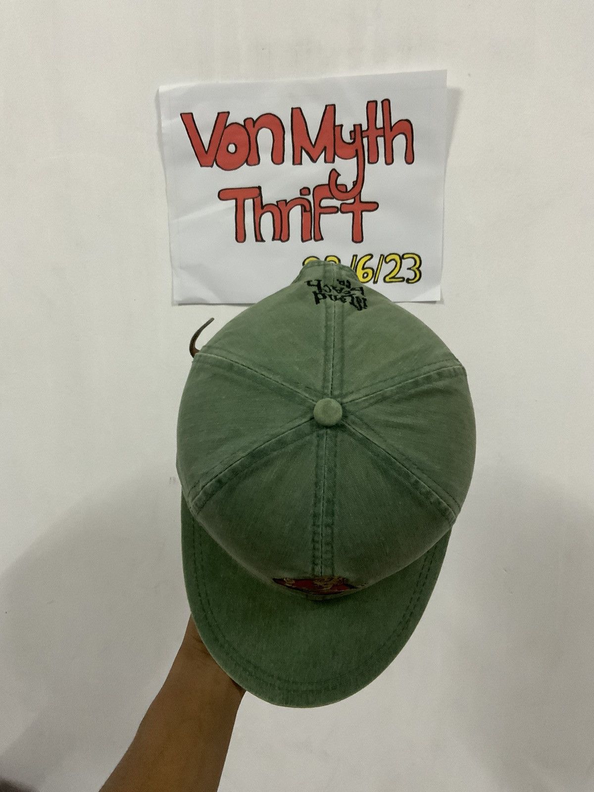 If Six Was Nine Vintage Island Beach co. Cartoon Hat Size ONE SIZE - 8 Thumbnail