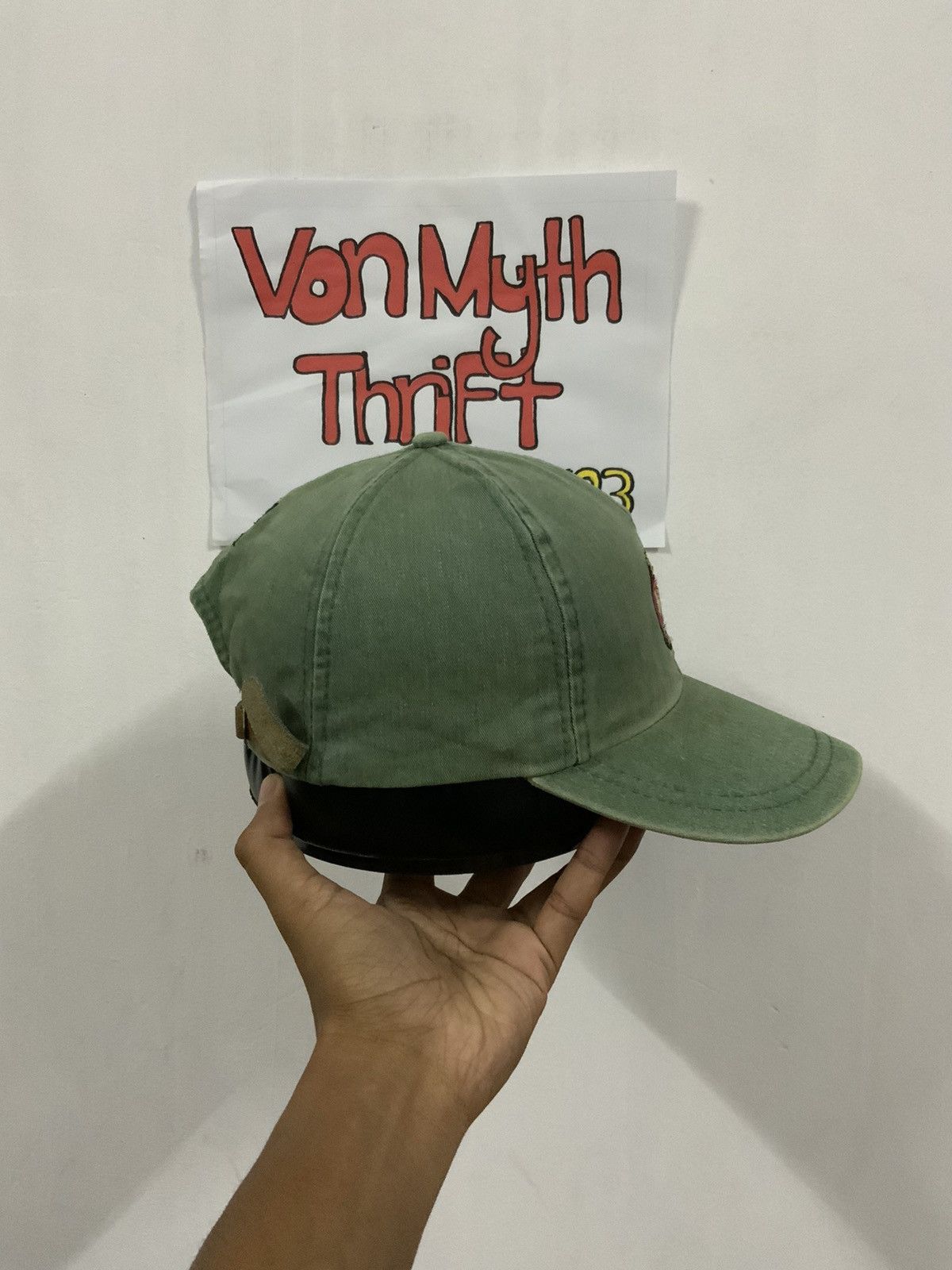 If Six Was Nine Vintage Island Beach co. Cartoon Hat Size ONE SIZE - 5 Thumbnail