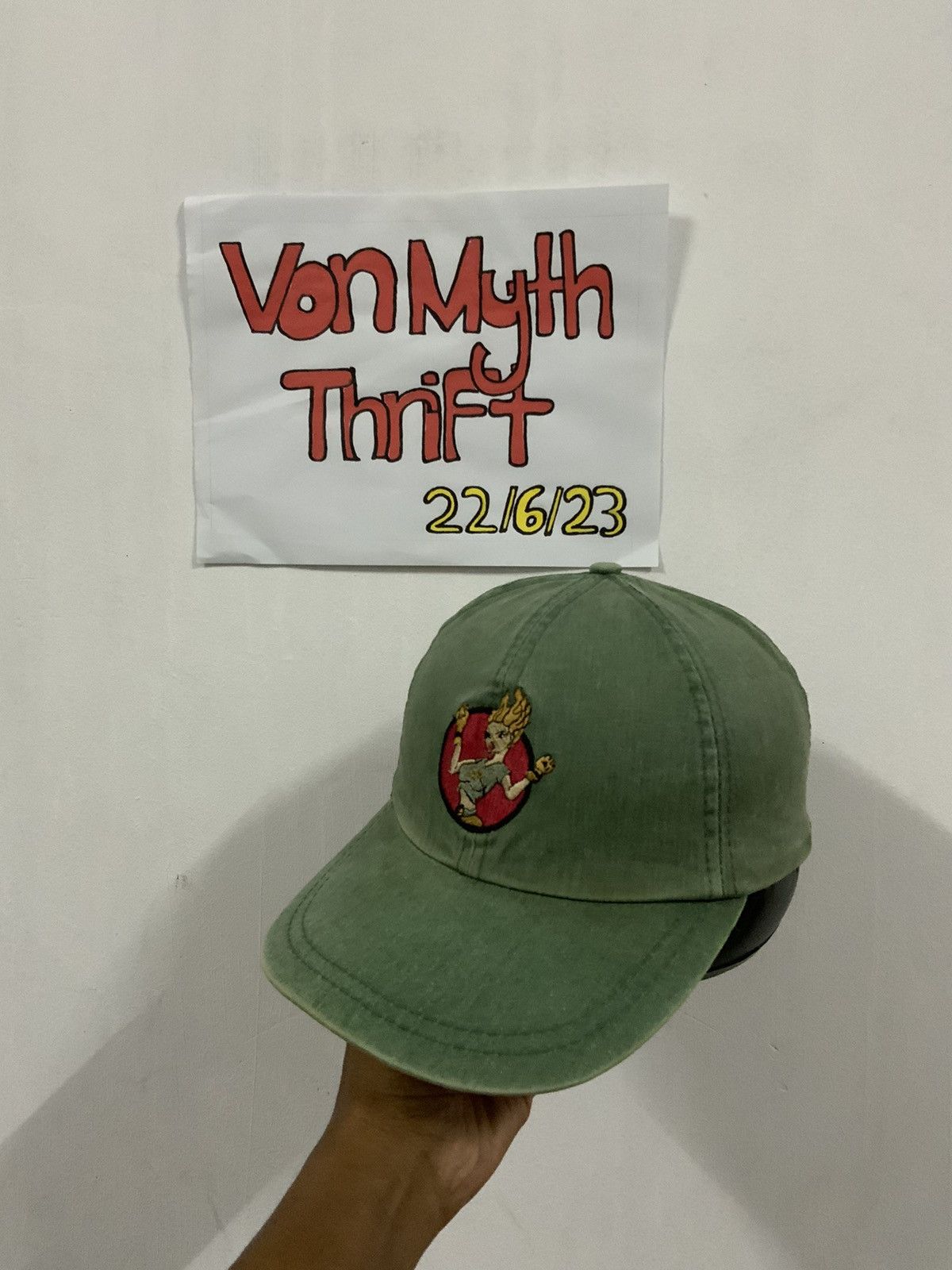 If Six Was Nine Vintage Island Beach co. Cartoon Hat Size ONE SIZE - 2 Thumbnail