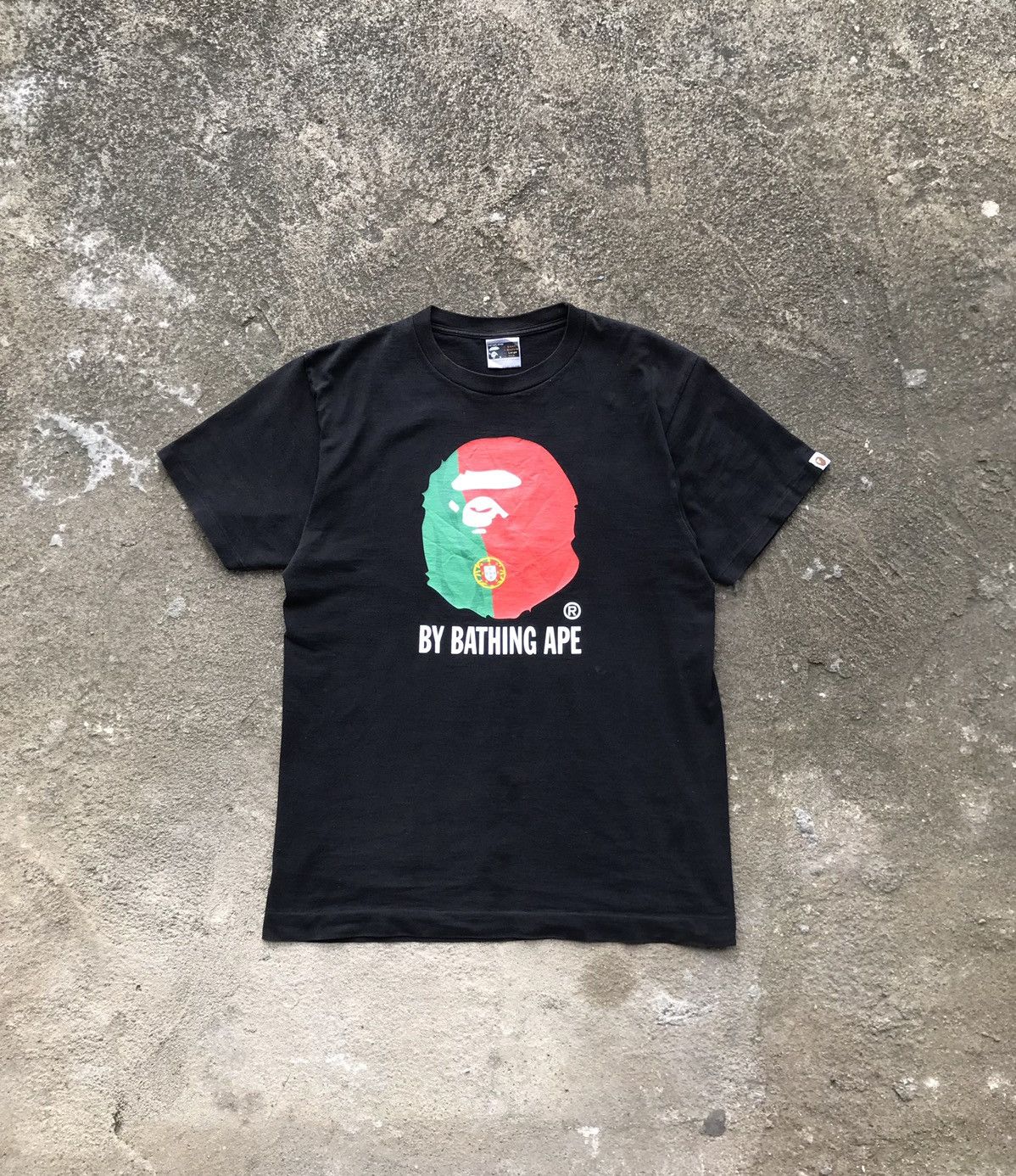 Bape Vintage Bape Portugal World Cup Tee Size US L / EU 52-54 / 3 - 1 Thumbnail