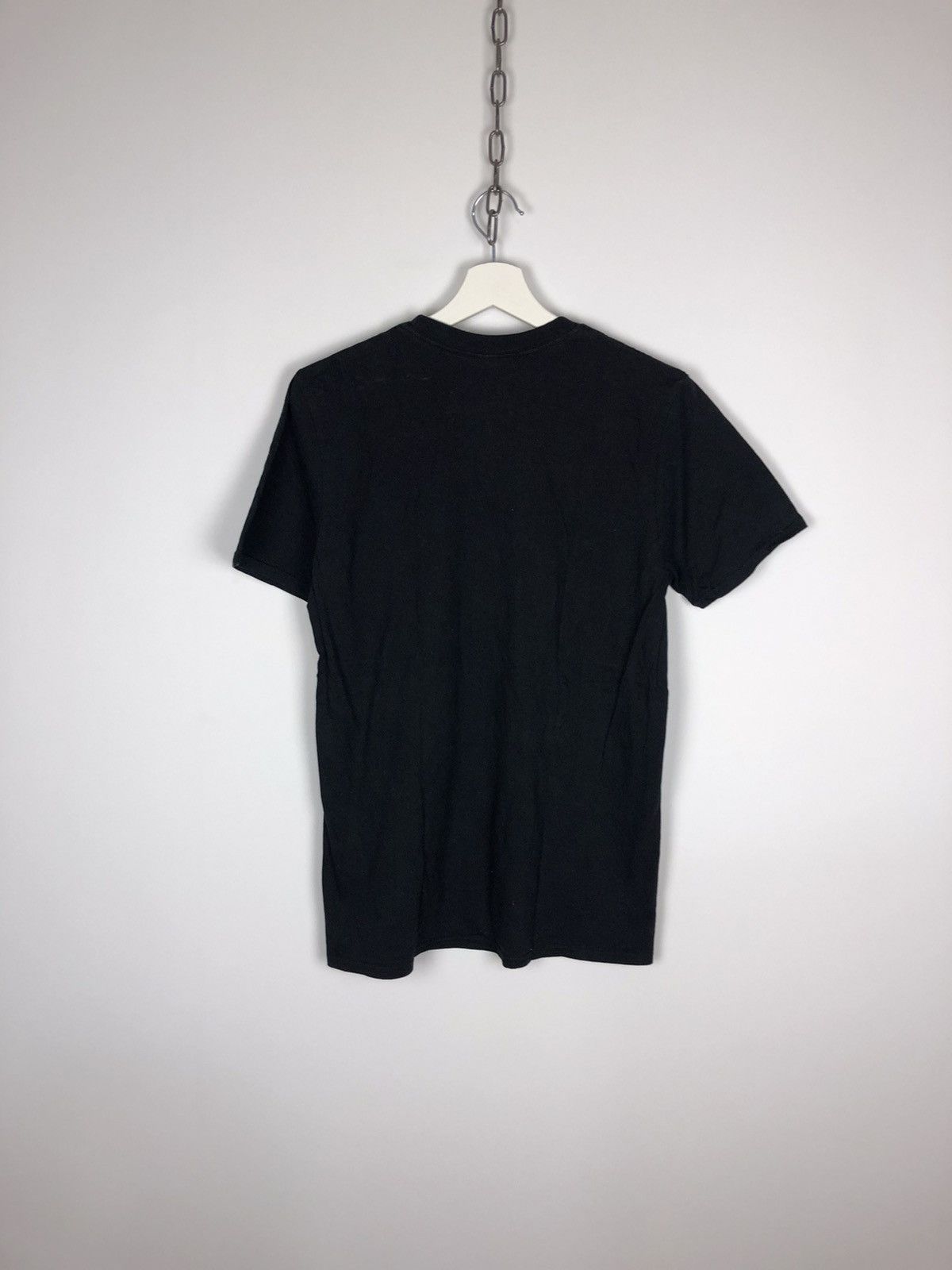 Gildan Gildan 2019 MPG Halloween Horror Festival Print Black size M Size US M / EU 48-50 / 2 - 7 Thumbnail
