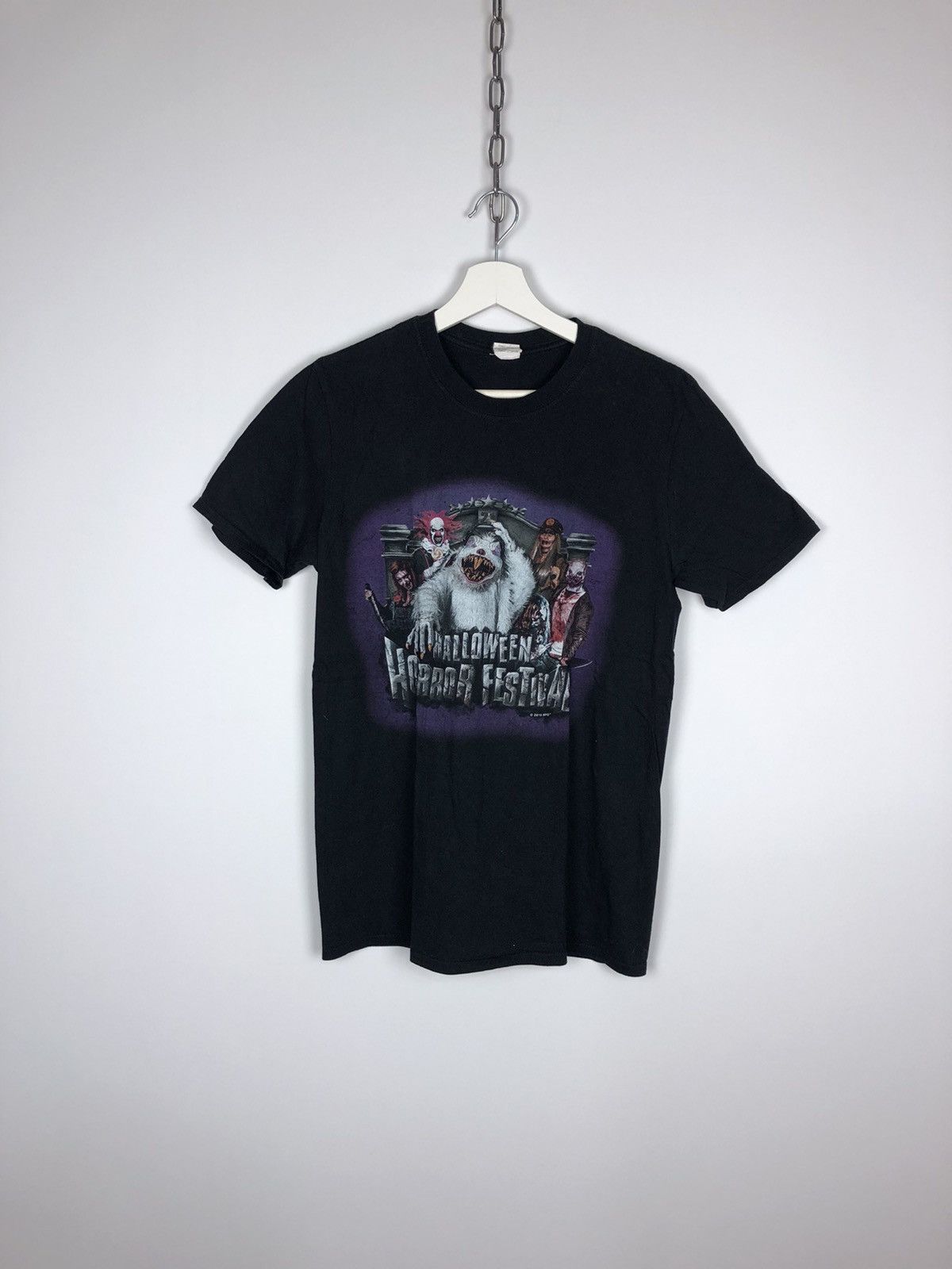 Gildan Gildan 2019 MPG Halloween Horror Festival Print Black size M Size US M / EU 48-50 / 2 - 1 Thumbnail