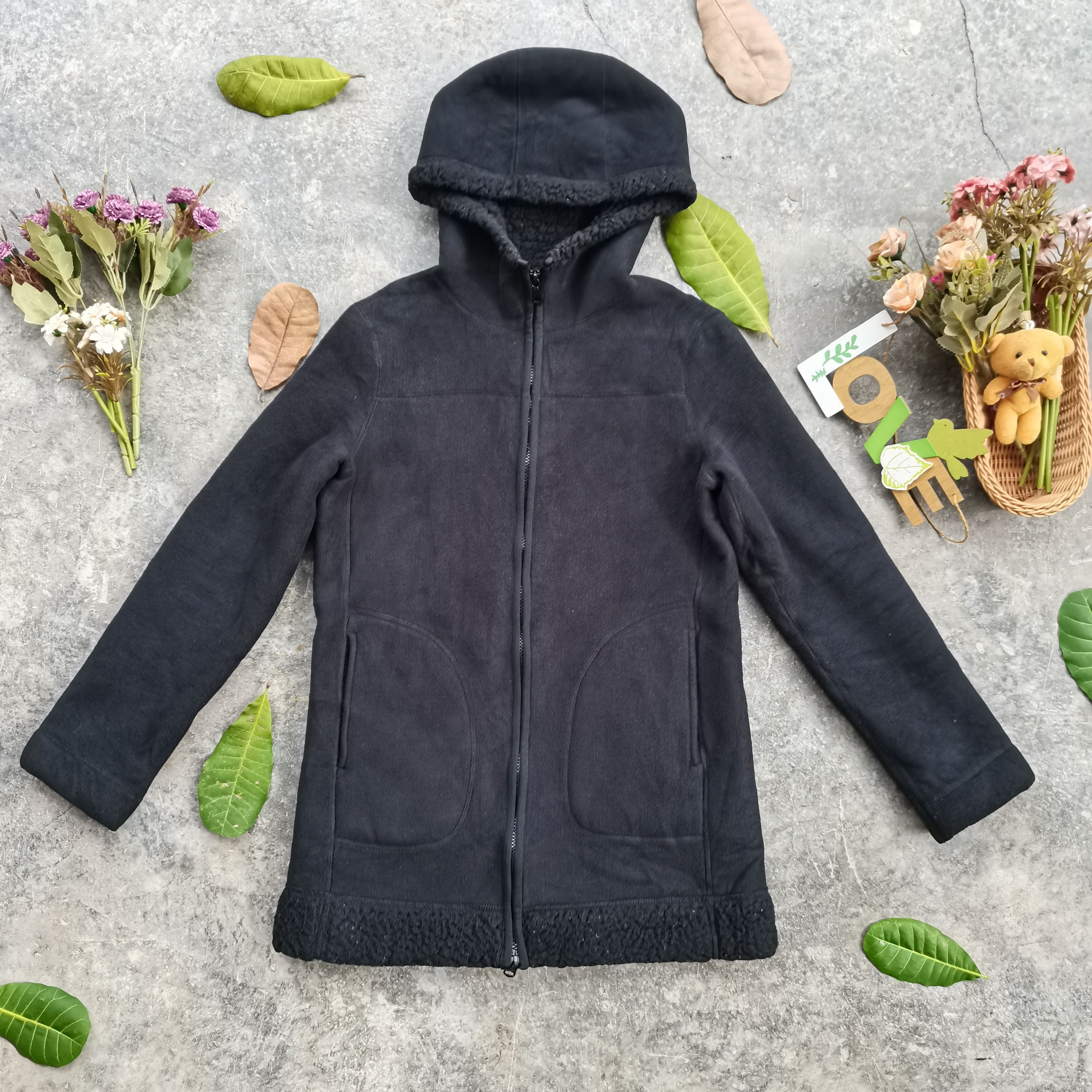 image of Uniqlo Deep Pile Fleece Hoodie Jacket in Black, Men's (Size Medium)