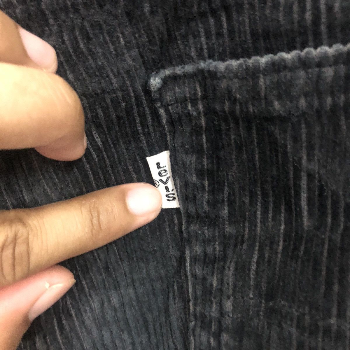 Levi's Vintage Levis Lot 512-88 Corduroy Pants W31 Made in Japan Size US 31 - 8 Thumbnail