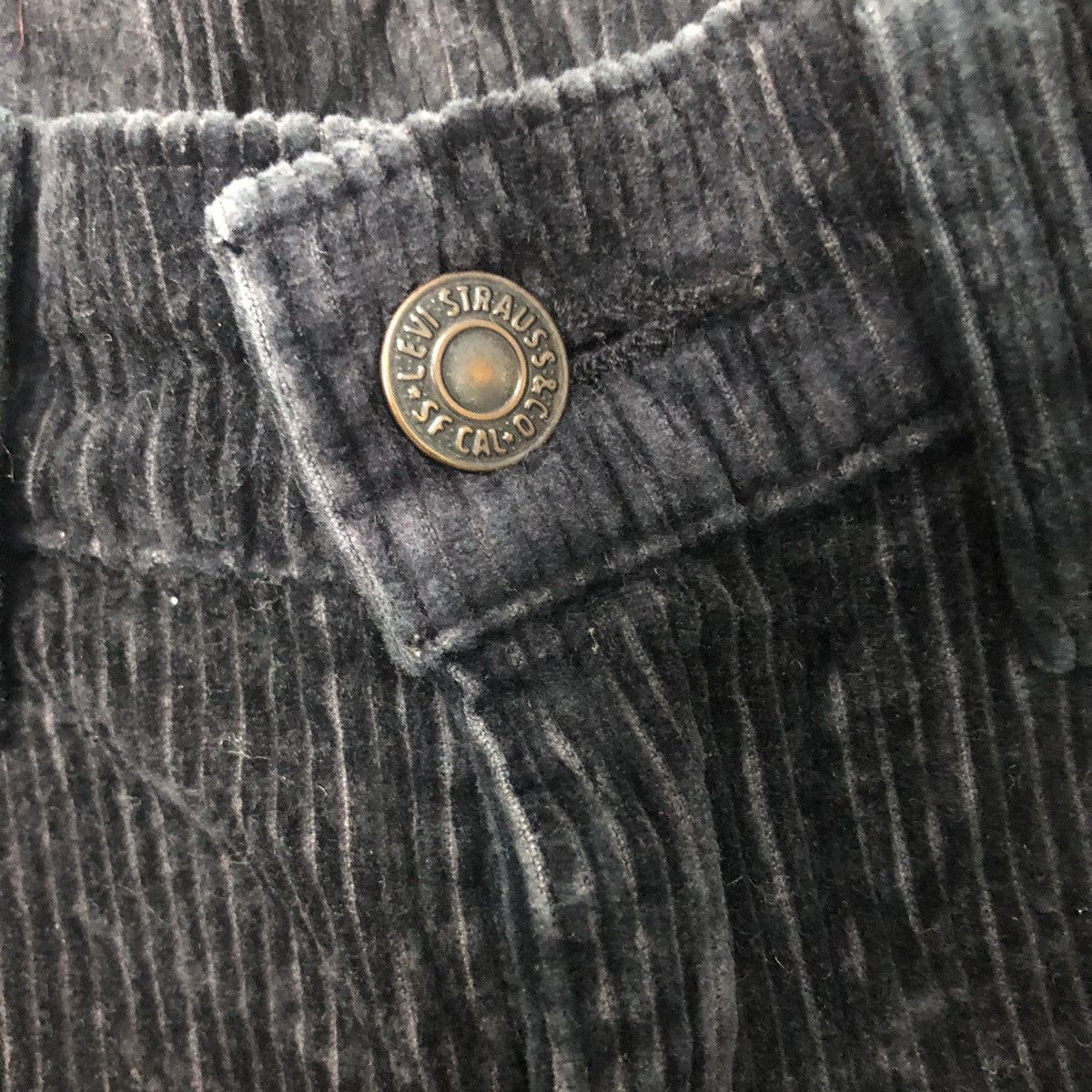 Levi's Vintage Levis Lot 512-88 Corduroy Pants W31 Made in Japan Size US 31 - 7 Thumbnail