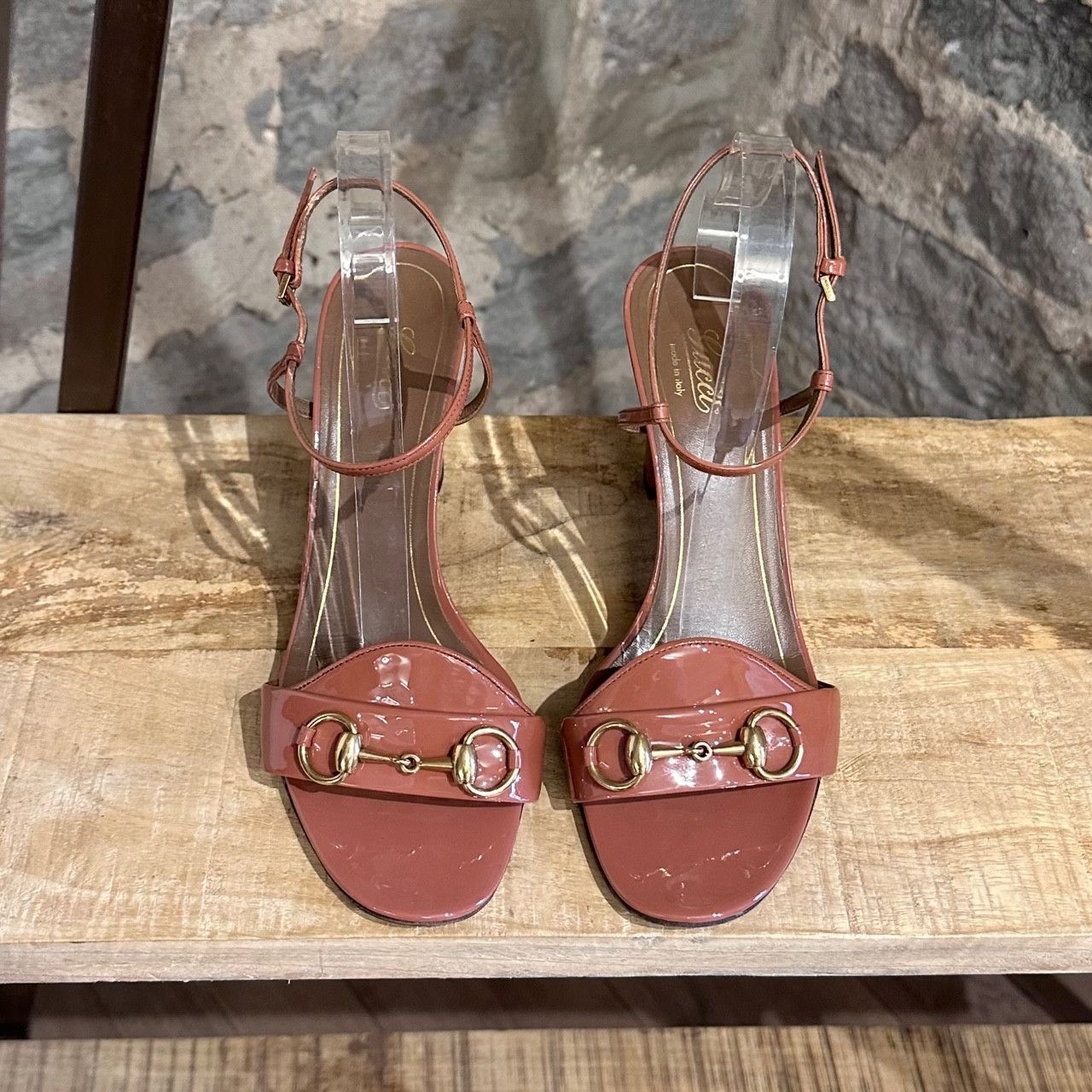 Gucci Gucci Tan Patent Leather Horsebit Heeled Sandals Size US 10 / IT 40 - 2 Thumbnail