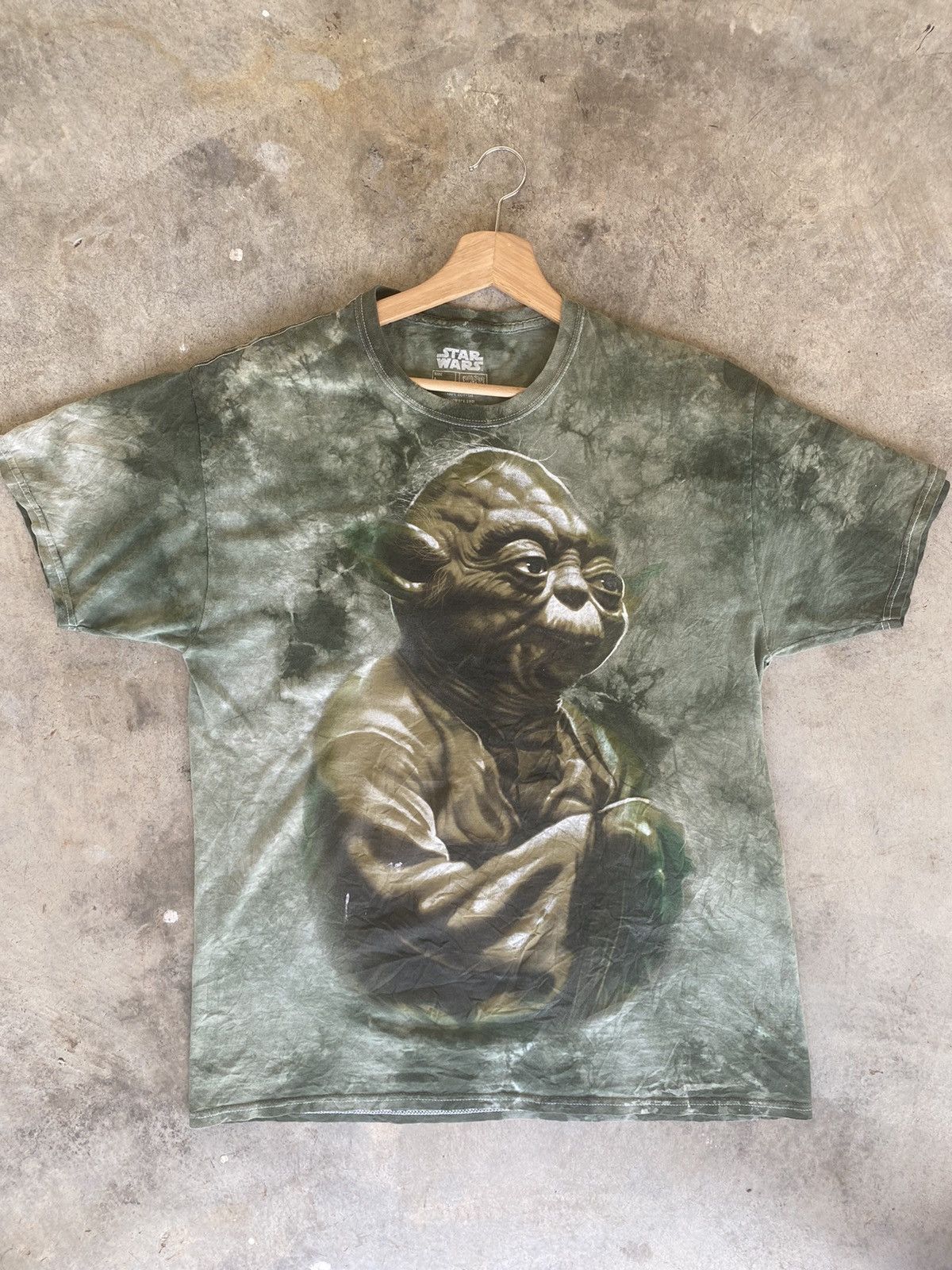 Star Wars Star Wars Yoda Tie Dye T-shirt Size US L / EU 52-54 / 3 - 1 Thumbnail
