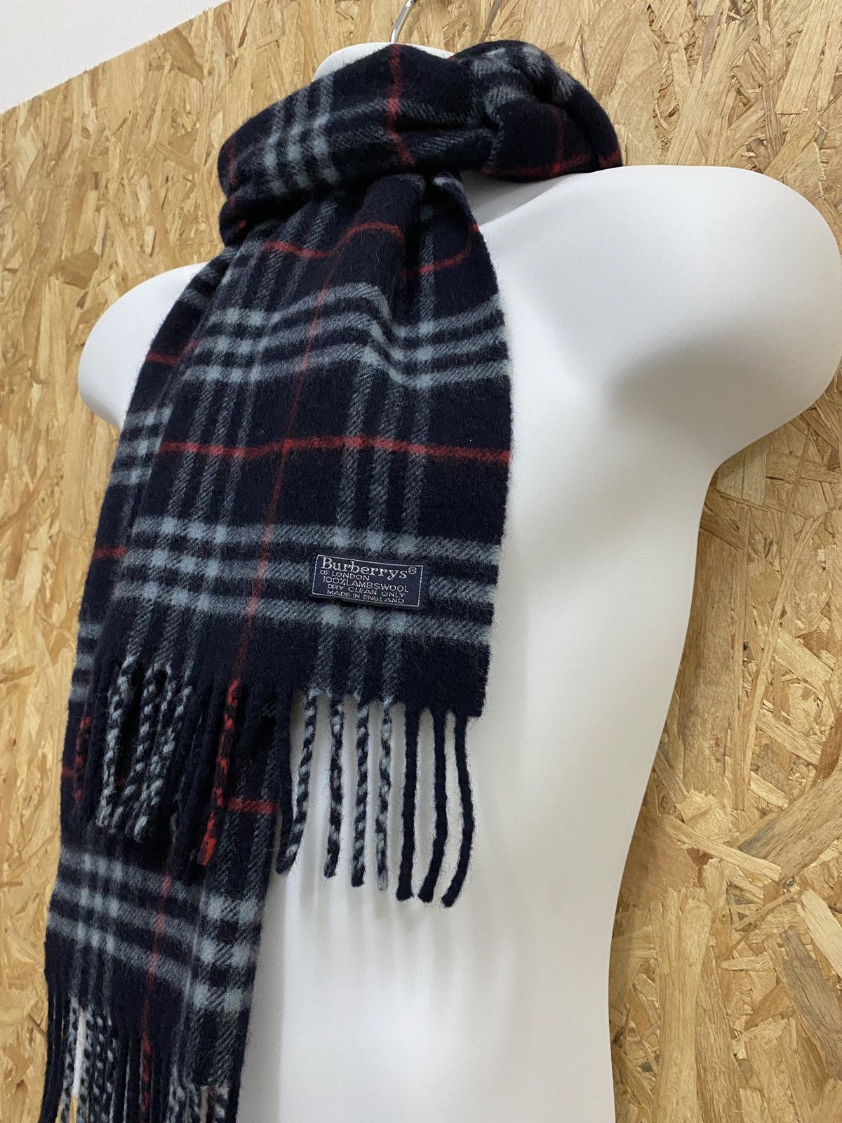 Burberry Vintage Burberrys Novacheck Scarf/Muffler/wool Size ONE SIZE - 4 Thumbnail