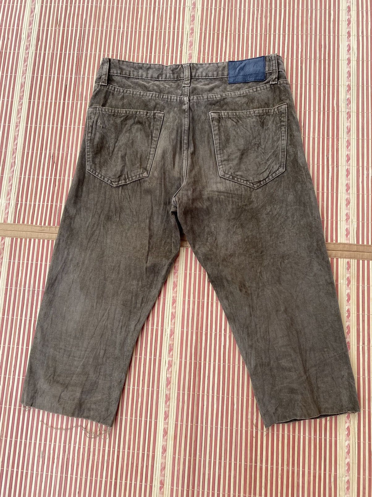 Undercover × Uniqlo Uniqlo Undercover Curduroy Crop Pant Size US 30 / EU 46 - 1 Preview