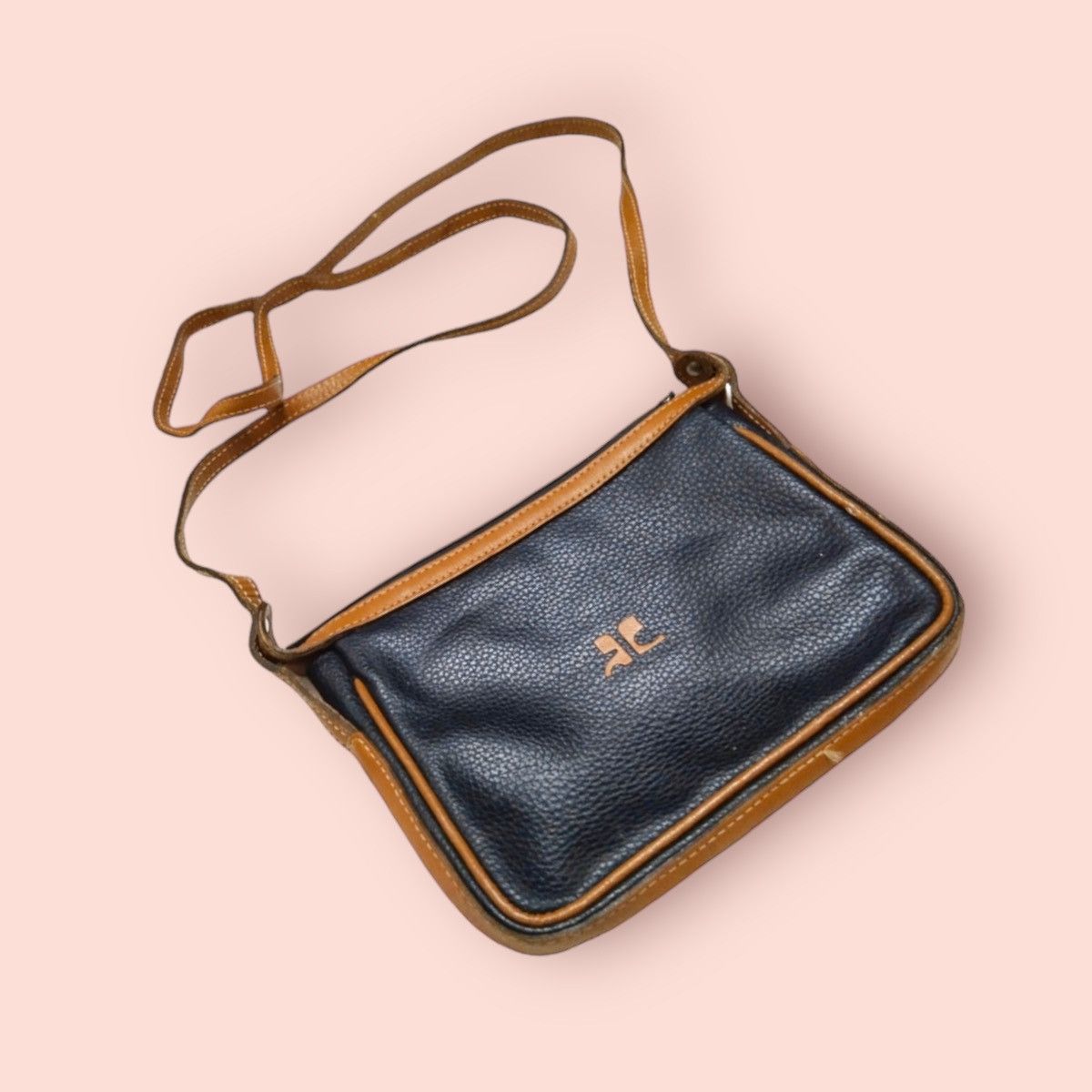 Andre Courreges COURREGES VINTAGE LEATHER MINI CROSSBODY SLING Size ONE SIZE - 5 Thumbnail