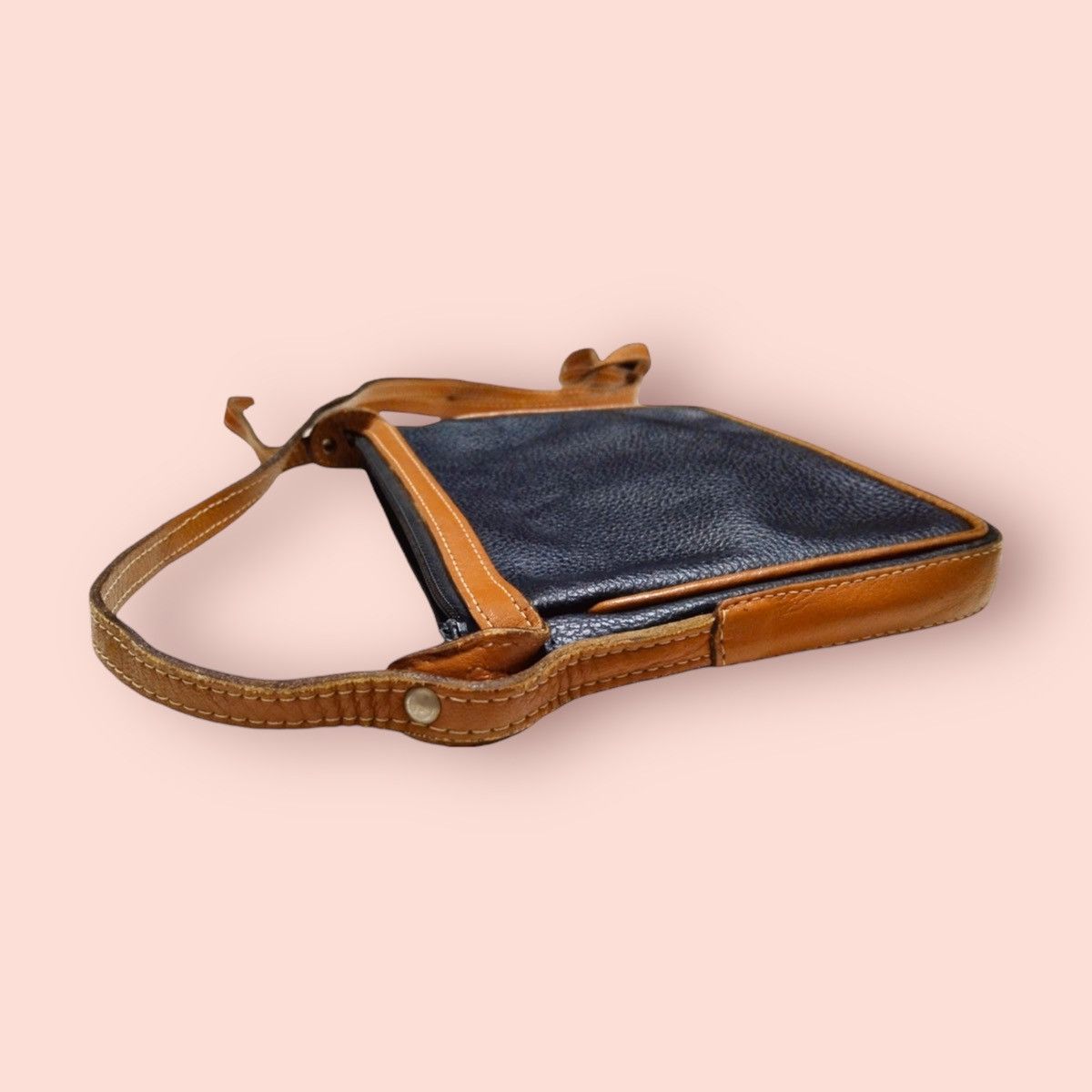 Andre Courreges COURREGES VINTAGE LEATHER MINI CROSSBODY SLING Size ONE SIZE - 7 Thumbnail