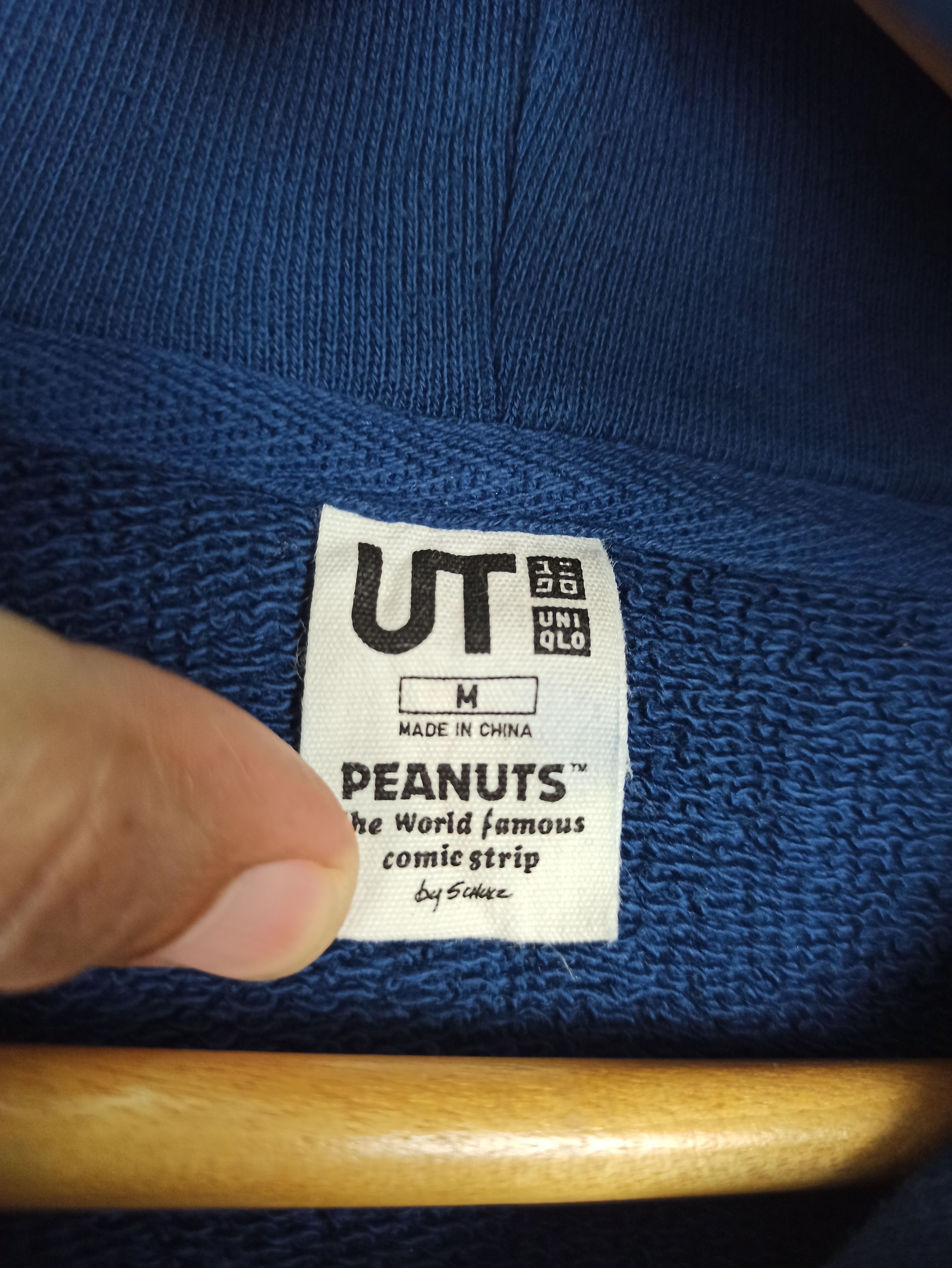 Kaws × Peanuts × Uniqlo Rare Peanuts Snoopy X Uniqlo Hoodie For Ladies Size ONE SIZE - 5 Thumbnail