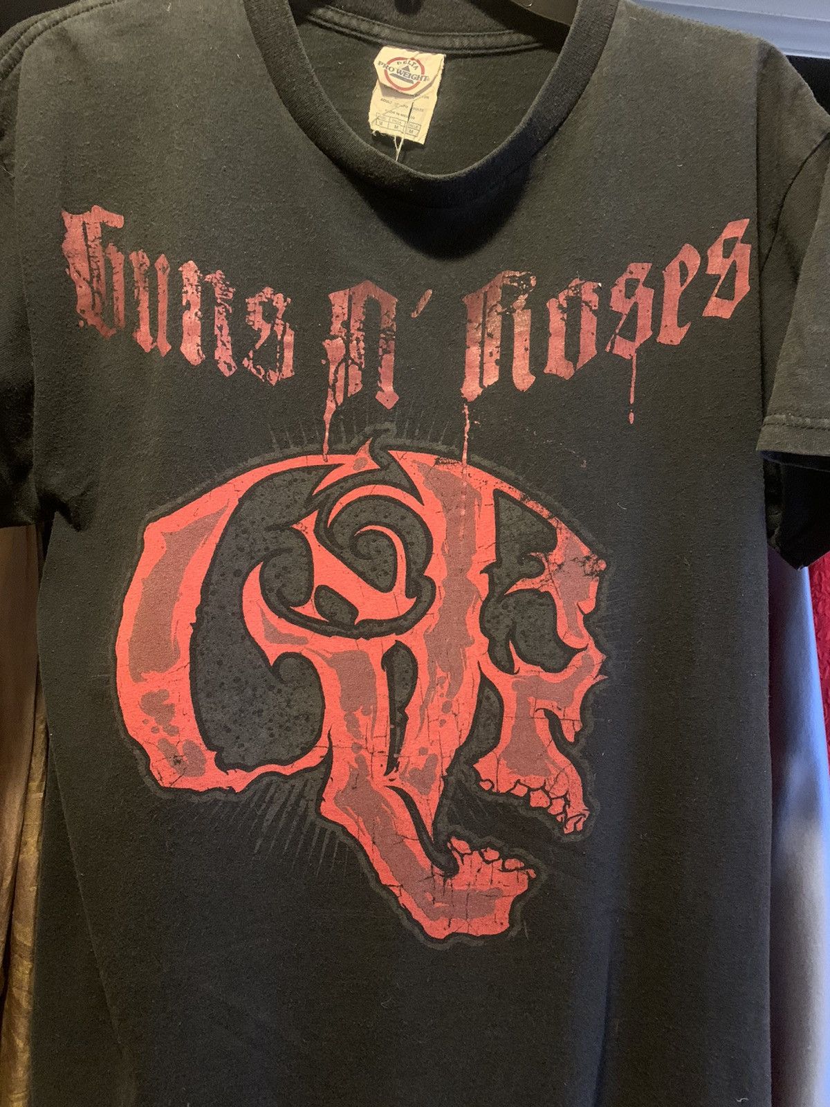 Guns N' Roses × Vintage Skull Rose + Initial t-shirt Size US M / EU 48-50 / 2 - 3 Thumbnail