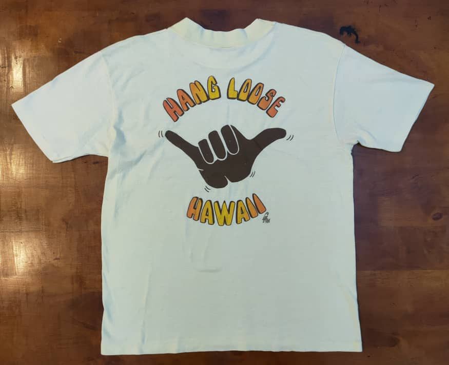 image of Hawaiian Shirt x Vintage 80's Vintage Sunstrokes Hang Loose Hawaii T in White, Men's (Size Medium)