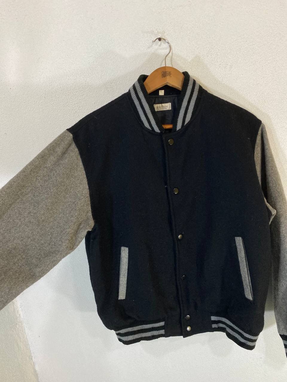Japanese Brand Japanese Brands Wool Varsity Jacket Nice Design Size US L / EU 52-54 / 3 - 6 Thumbnail