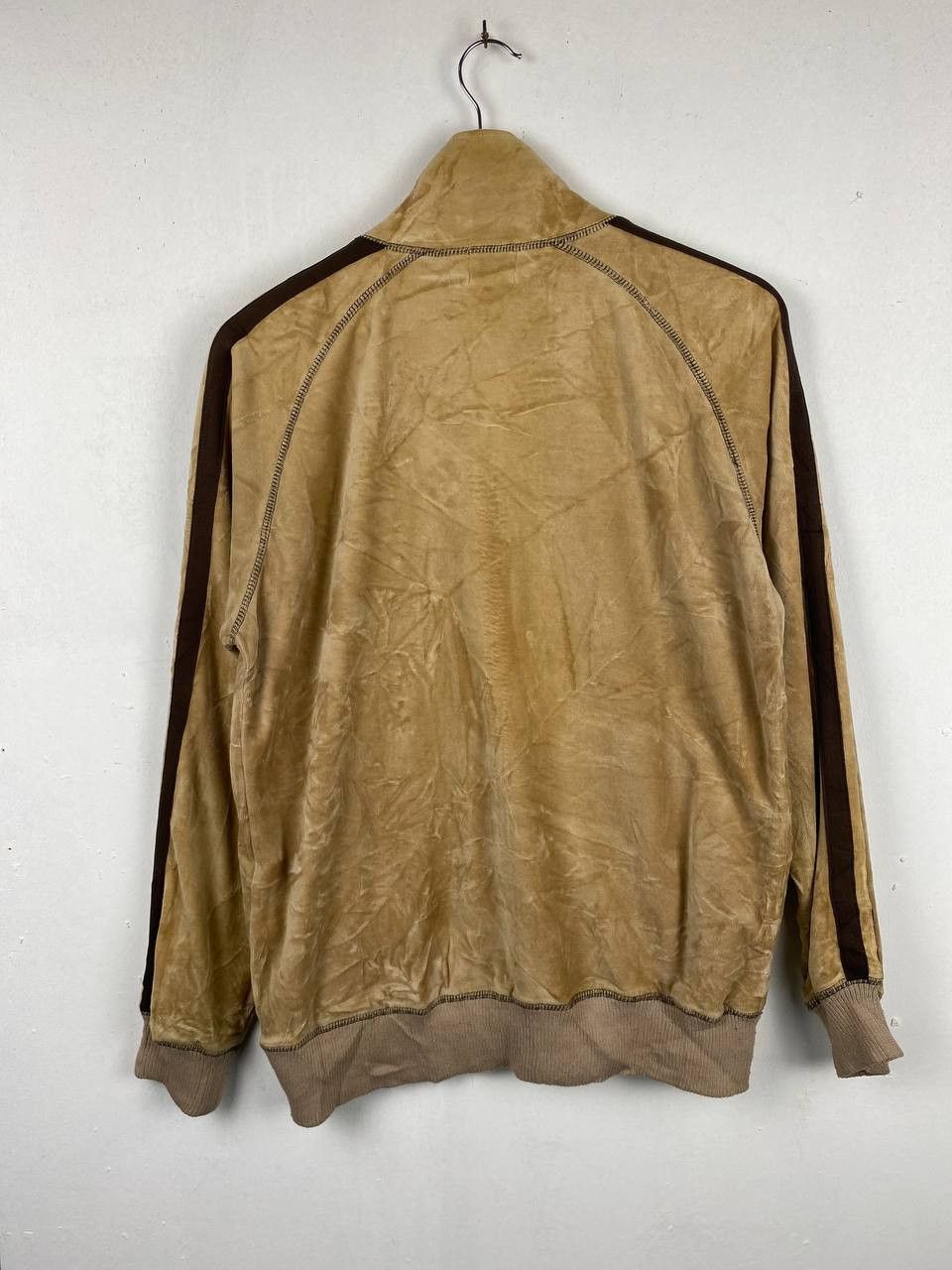 Japanese Brand japanese brands velvet sweater nice design Size US L / EU 52-54 / 3 - 8 Thumbnail