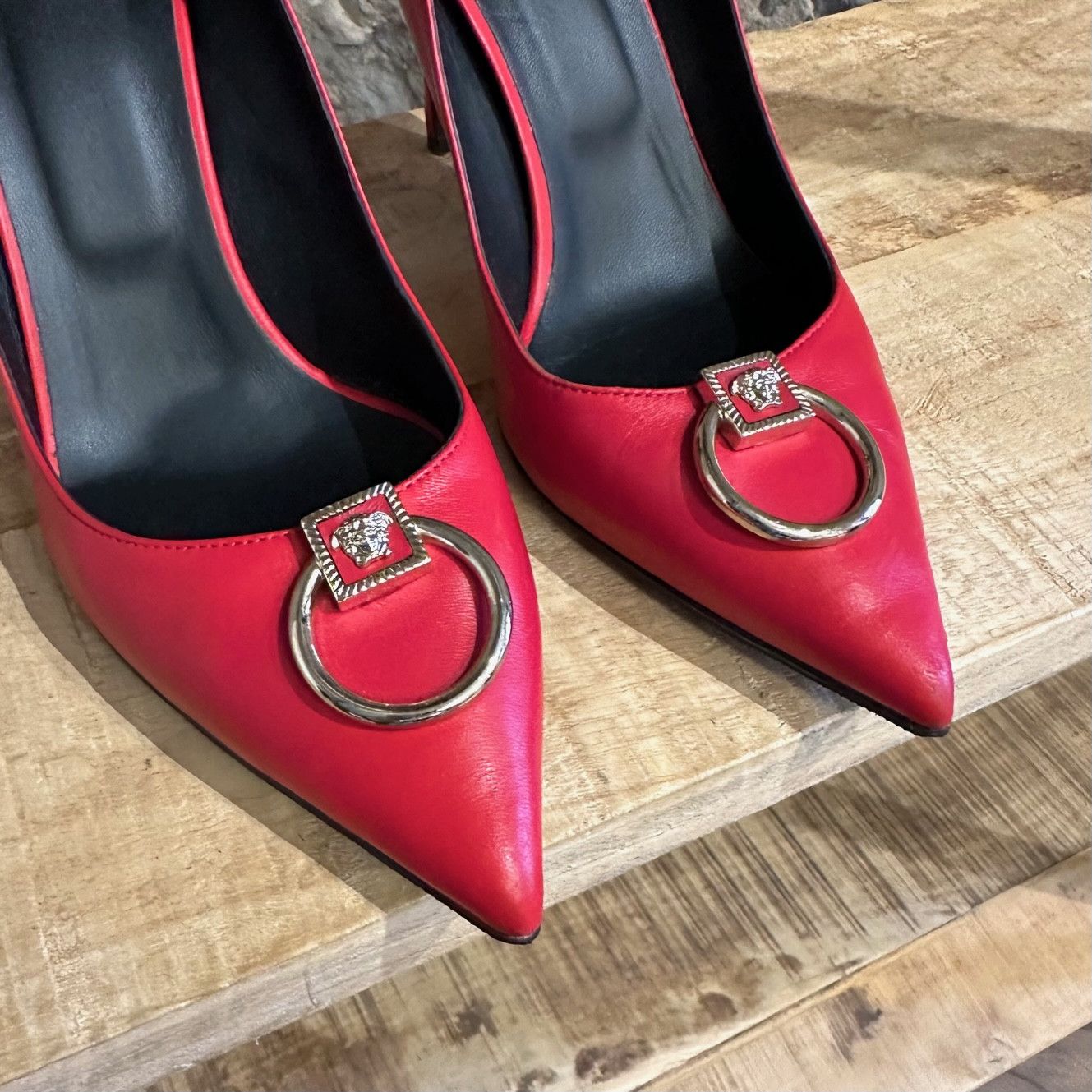 Versace Versace Red Leather Medusa Door Knocker Pumps Size US 10 / IT 40 - 4 Thumbnail