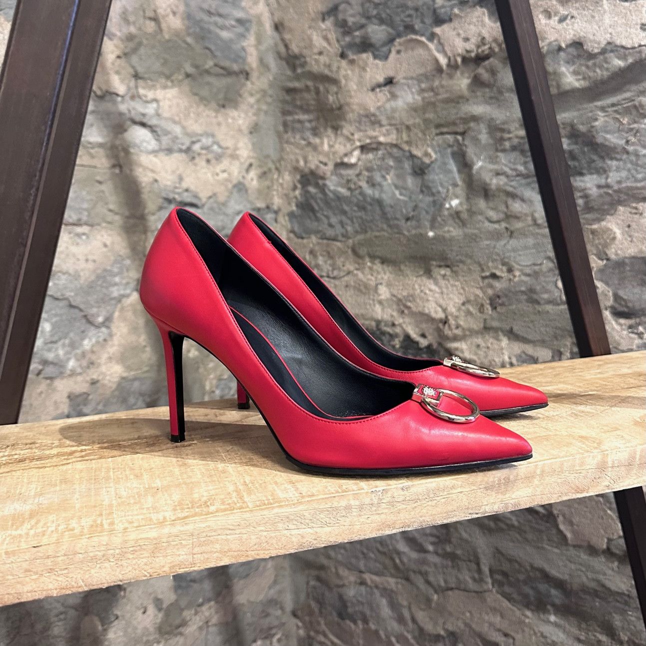 Versace Versace Red Leather Medusa Door Knocker Pumps Size US 10 / IT 40 - 1 Thumbnail