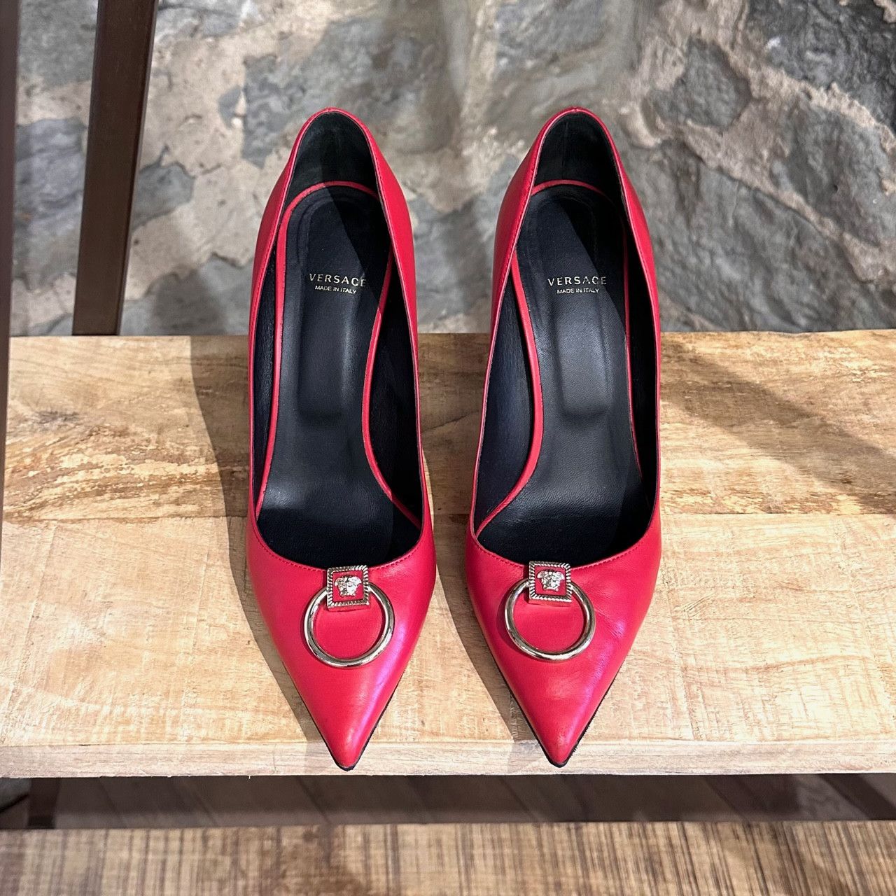 Versace Versace Red Leather Medusa Door Knocker Pumps Size US 10 / IT 40 - 2 Thumbnail