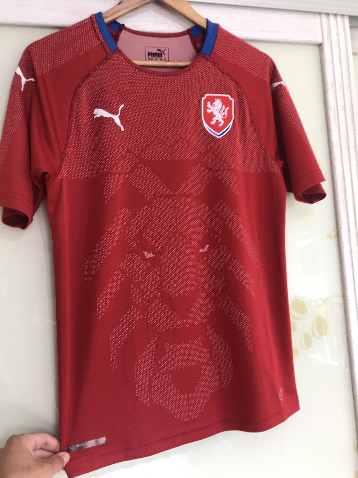 Puma Czech Republic 2017-2018 Home Soccer Jersey Football Kit Size US S / EU 44-46 / 1 - 2 Thumbnail