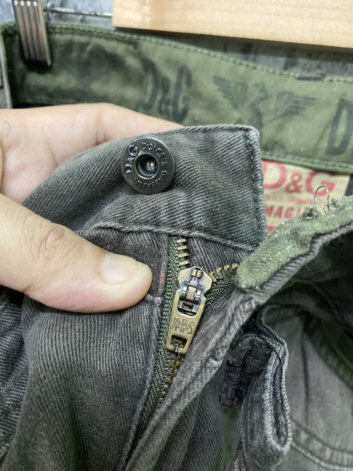 Dolce & Gabbana × Vintage Vintage Italian DOLCE AND GABBANA Faded Bondage Pant Size US 32 / EU 48 - 20 Thumbnail