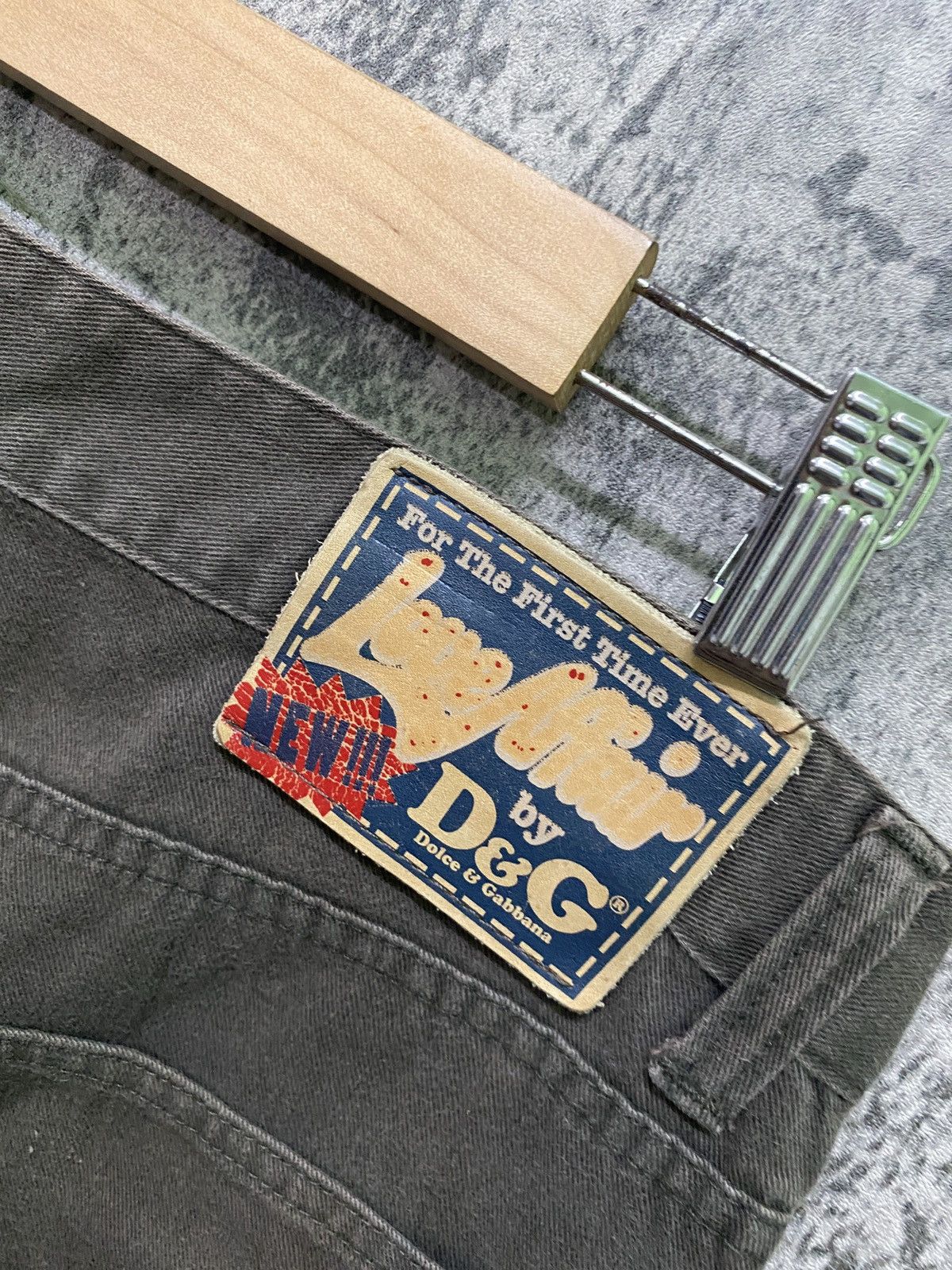 Dolce & Gabbana × Vintage Vintage Italian DOLCE AND GABBANA Faded Bondage Pant Size US 32 / EU 48 - 16 Thumbnail