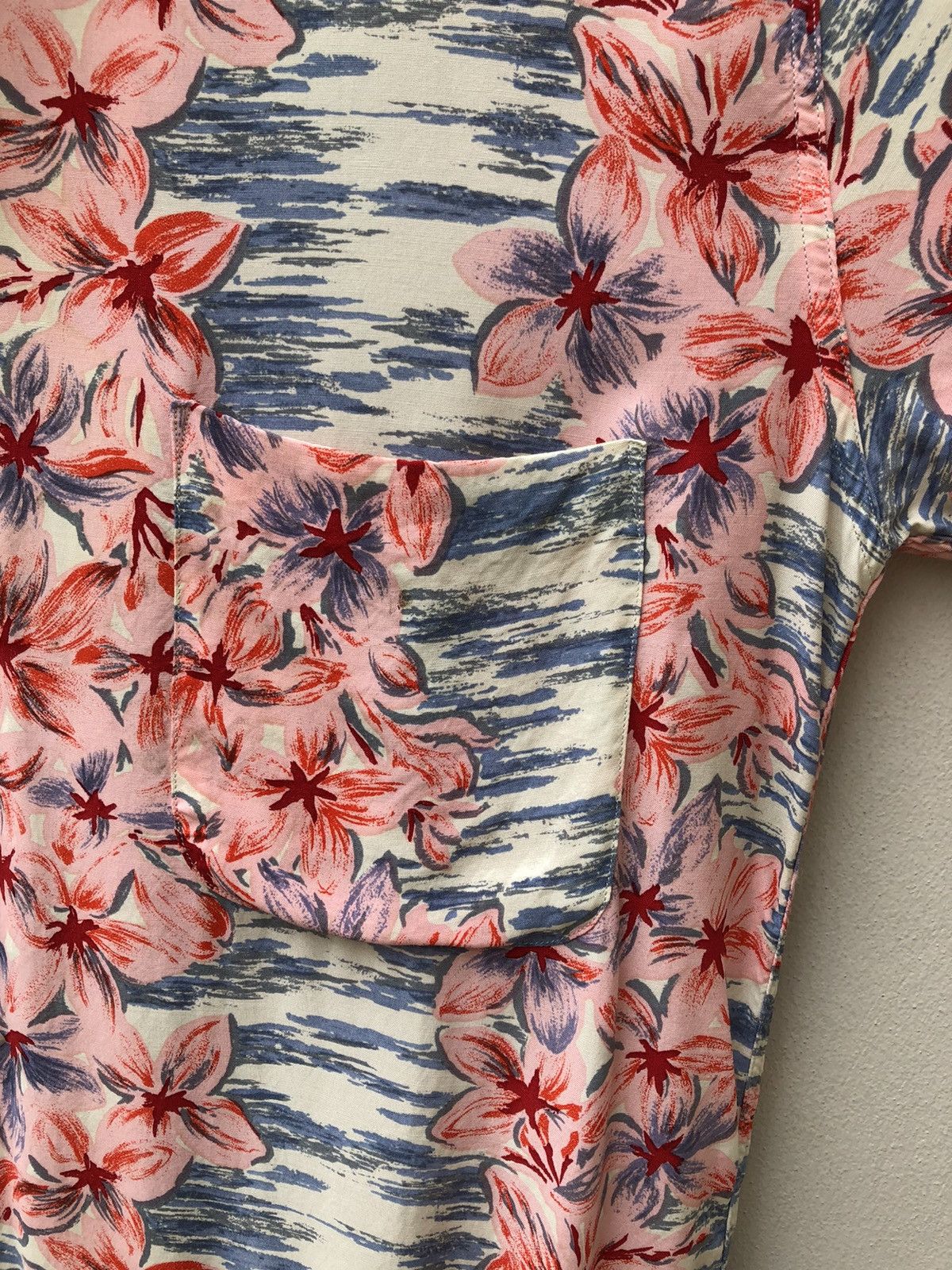 Blue Blue Japan Blue Blue Japan Aloha Double Pocket Rayon Hawaiian Shirt Size US M / EU 48-50 / 2 - 10 Thumbnail
