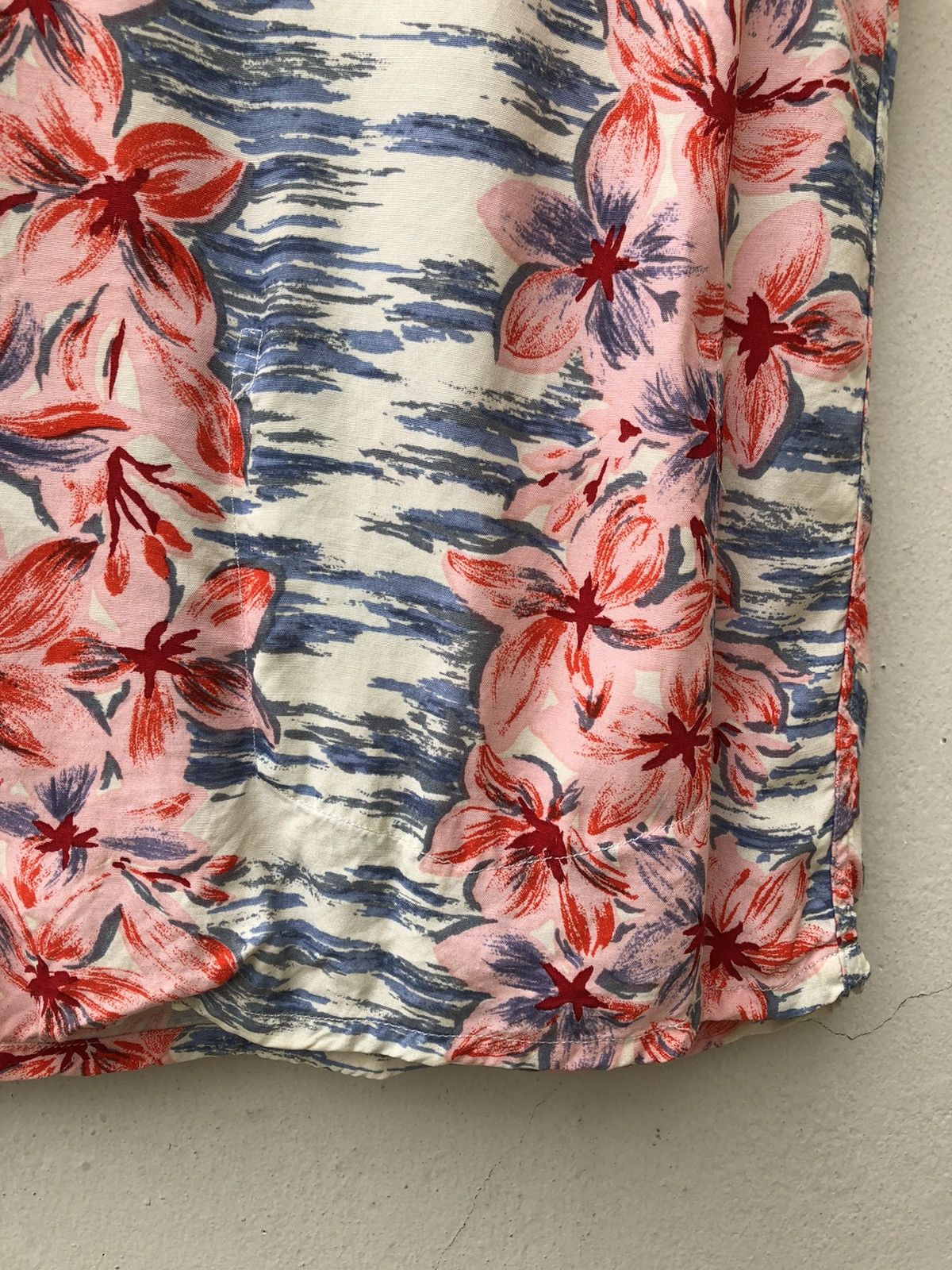 Blue Blue Japan Blue Blue Japan Aloha Double Pocket Rayon Hawaiian Shirt Size US M / EU 48-50 / 2 - 13 Thumbnail