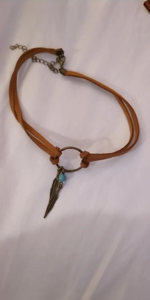 Jewelry Brown Leather Feather Choker Necklace Antique Copper Size ONE SIZE - 4 Thumbnail