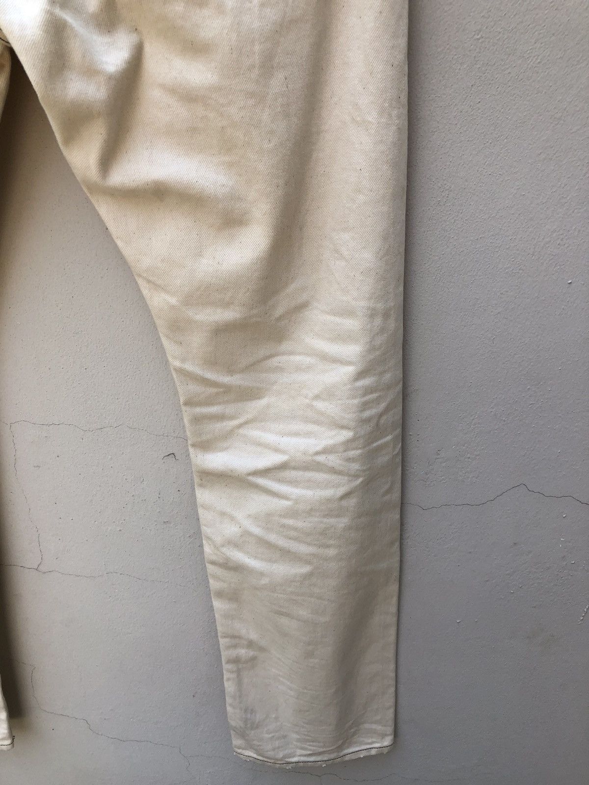 roarguns Roarguns Japan Distressed Selvedge Denim White Pant Size US 34 / EU 50 - 13 Thumbnail