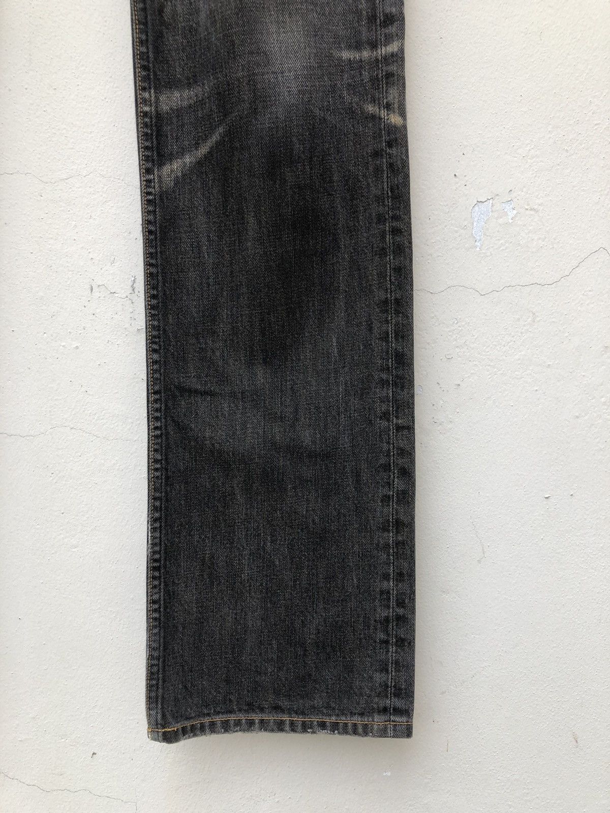 Japanese Brand × roarguns Vintage Roarguns Japan Distressed Ripped Fade Denim Jeans Size US 31 - 15 Thumbnail