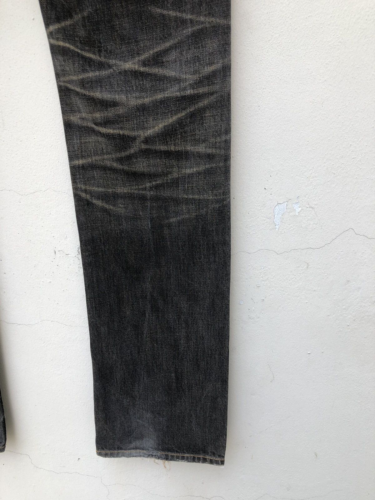 Japanese Brand × roarguns Vintage Roarguns Japan Distressed Ripped Fade Denim Jeans Size US 31 - 22 Thumbnail