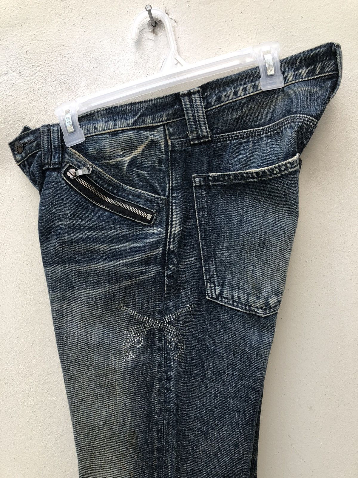 roarguns ROARGuns Made in Japan Slightly Ripped Denim Jeans Size US 32 / EU 48 - 22 Thumbnail