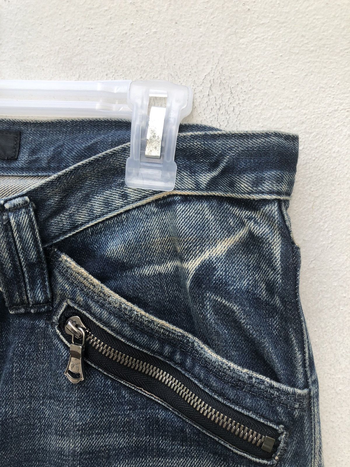 roarguns ROARGuns Made in Japan Slightly Ripped Denim Jeans Size US 32 / EU 48 - 10 Thumbnail
