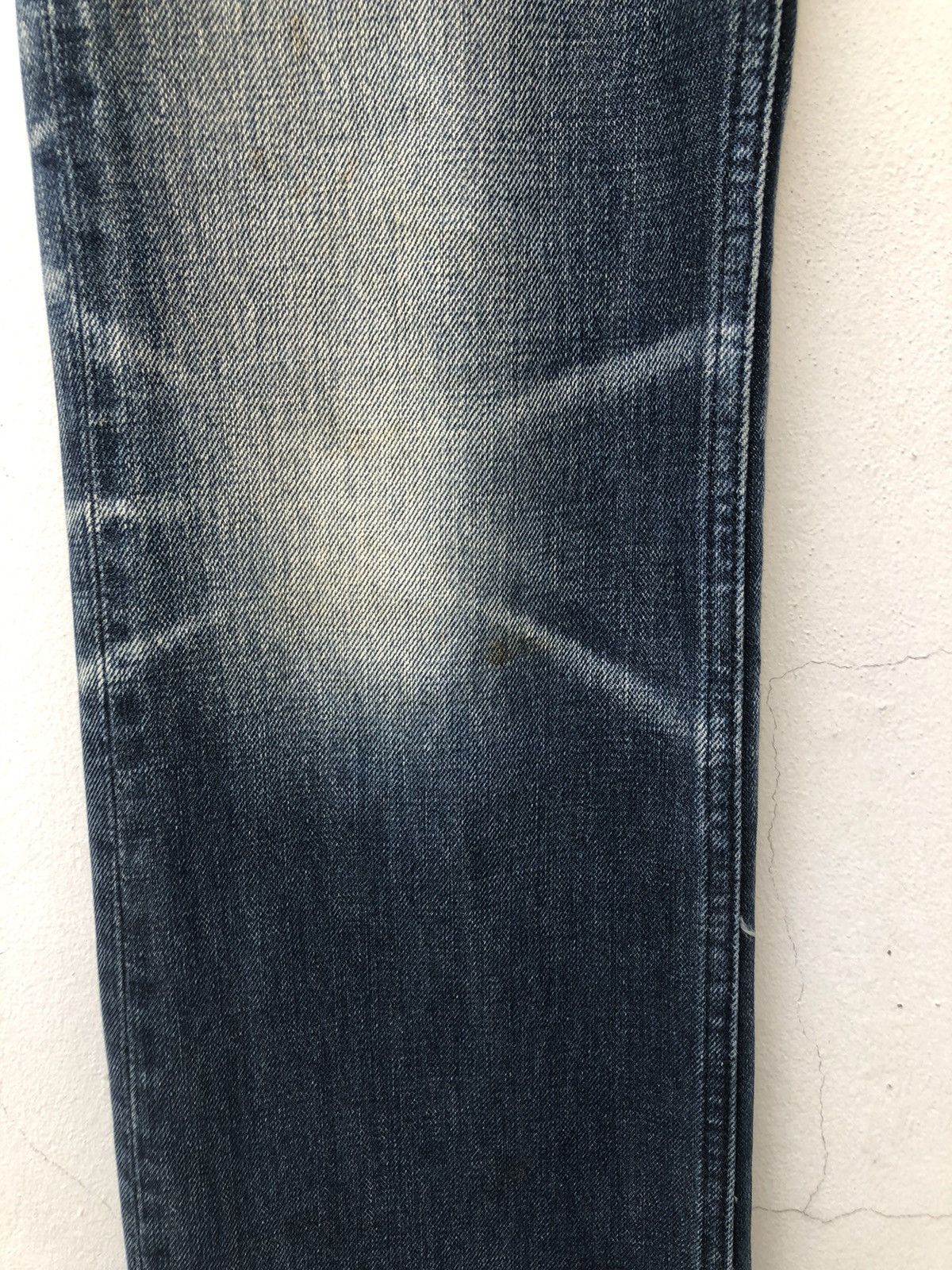 roarguns ROARGuns Made in Japan Slightly Ripped Denim Jeans Size US 32 / EU 48 - 7 Thumbnail